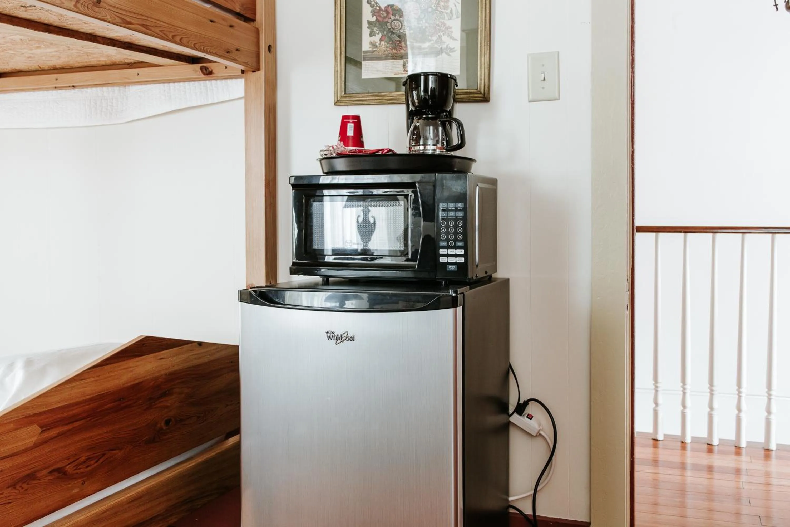 Coffee/tea facilities in Maison Mouton Bed & Breakfast