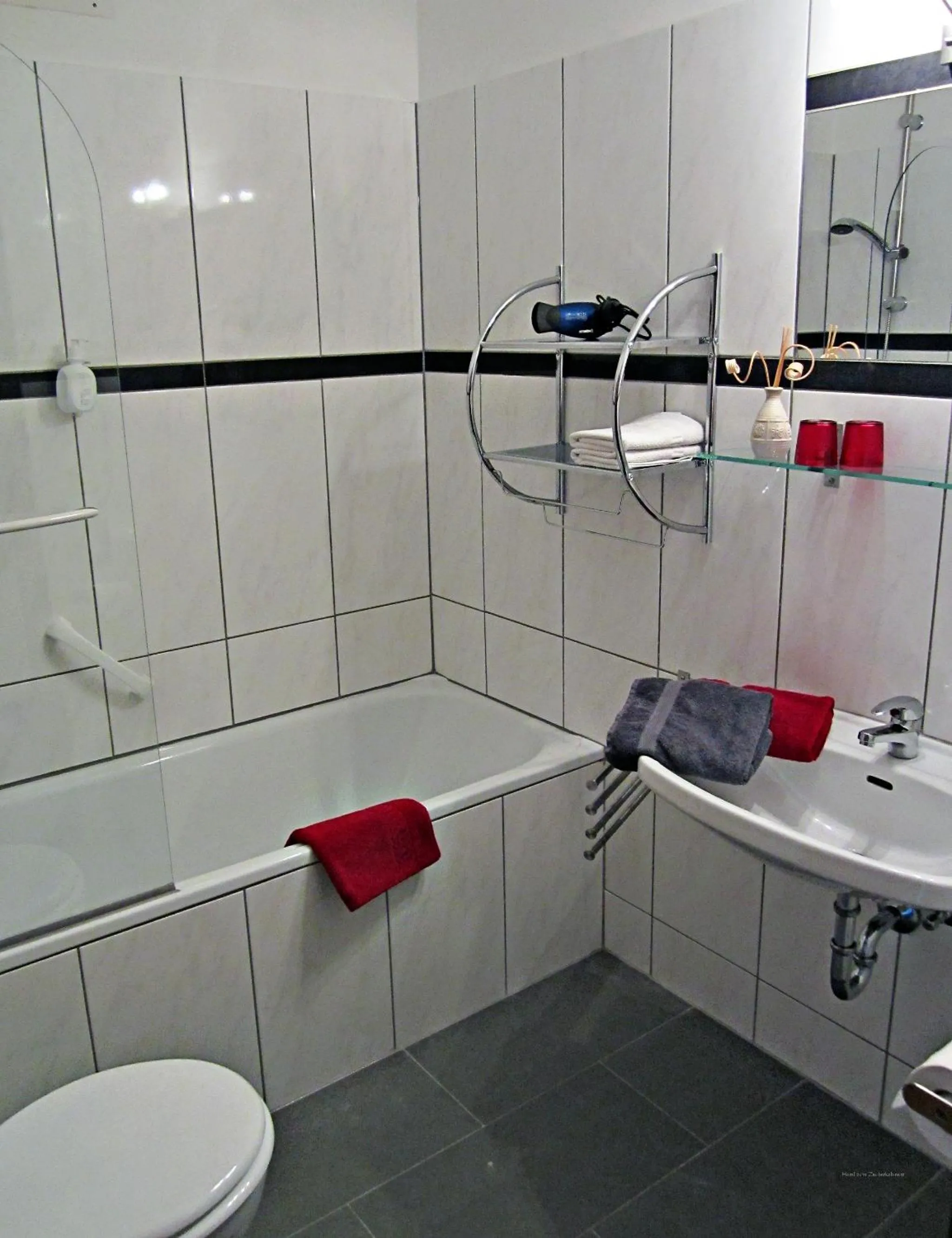 Bathroom in Hotel zum Zauberkabinett