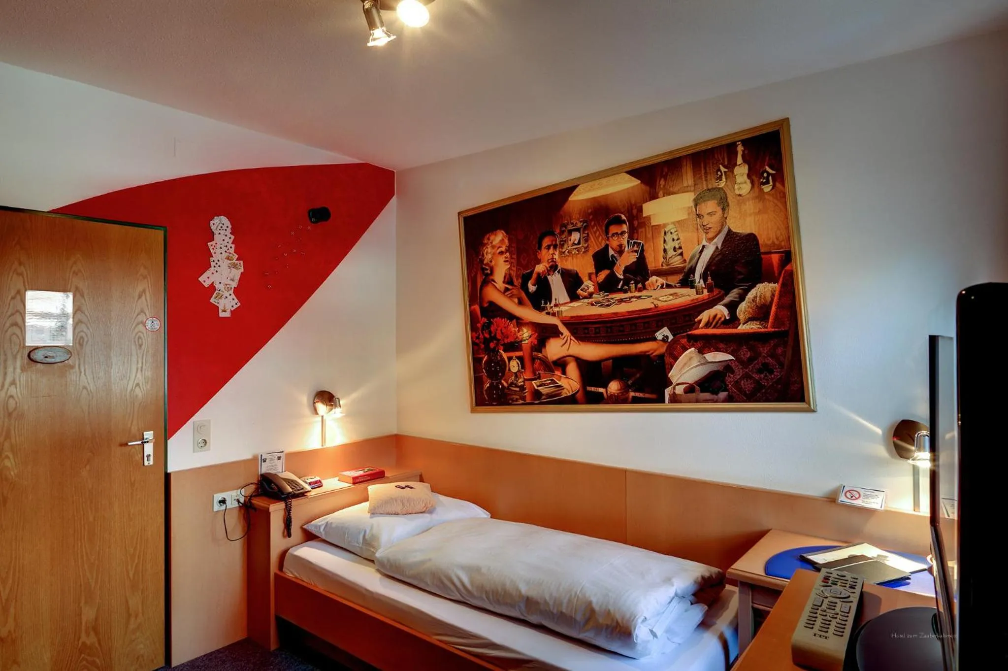 Bed in Hotel zum Zauberkabinett