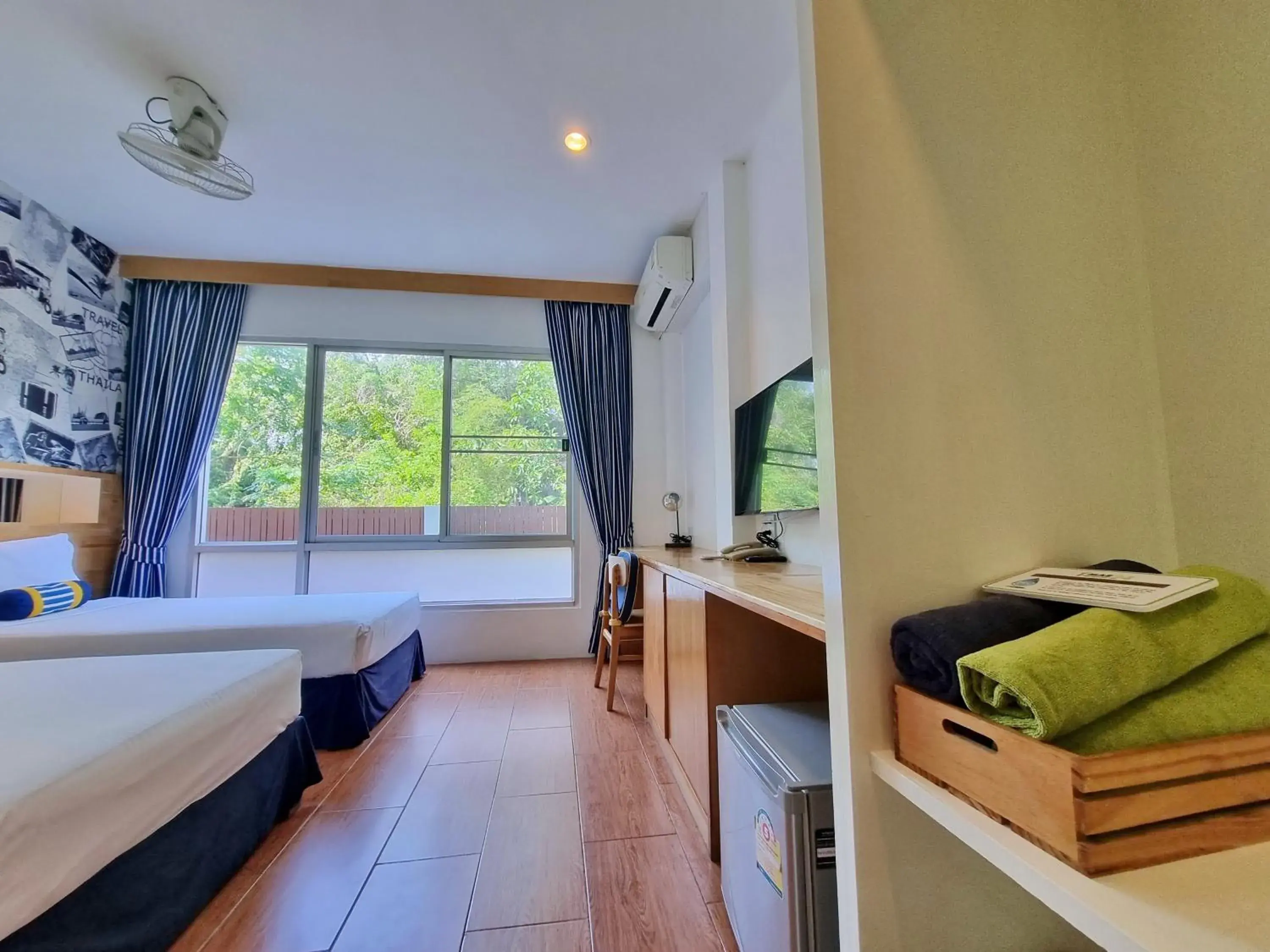 View (from property/room), Bed in MAR24 Koh Tao Hotel View (from property/room), Bed in MAR24 Koh Tao Hotel