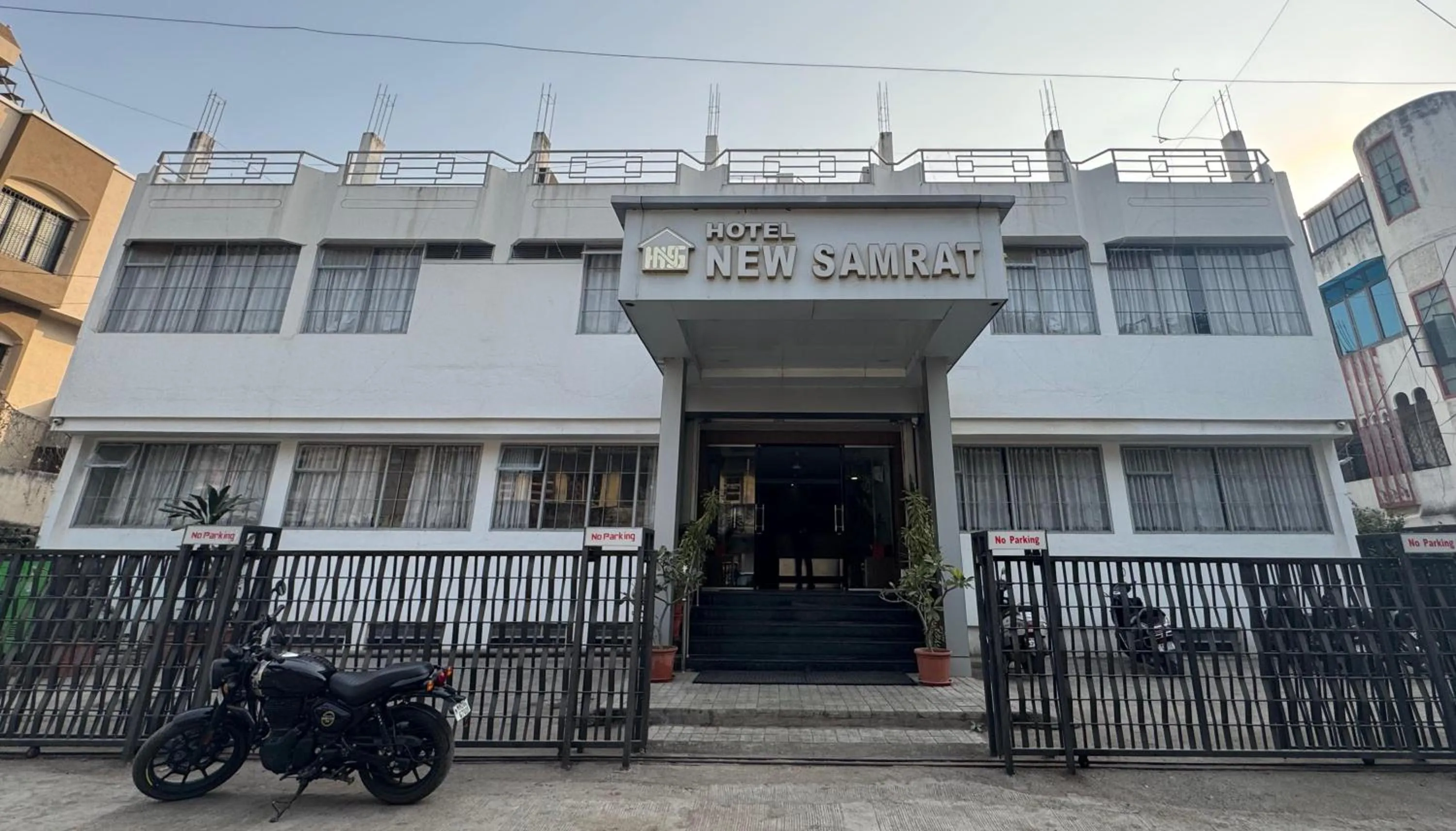 Property building in Hotel New Samrat