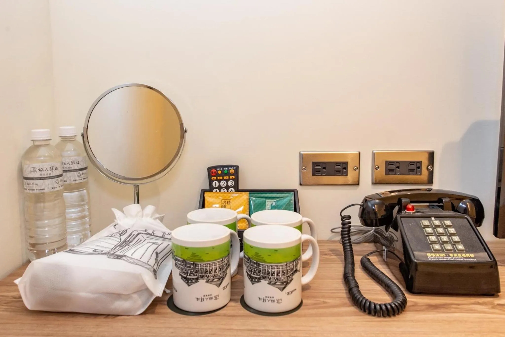 Decorative detail in Traveller Inn Tiehua Cultural and Creative Hotel II