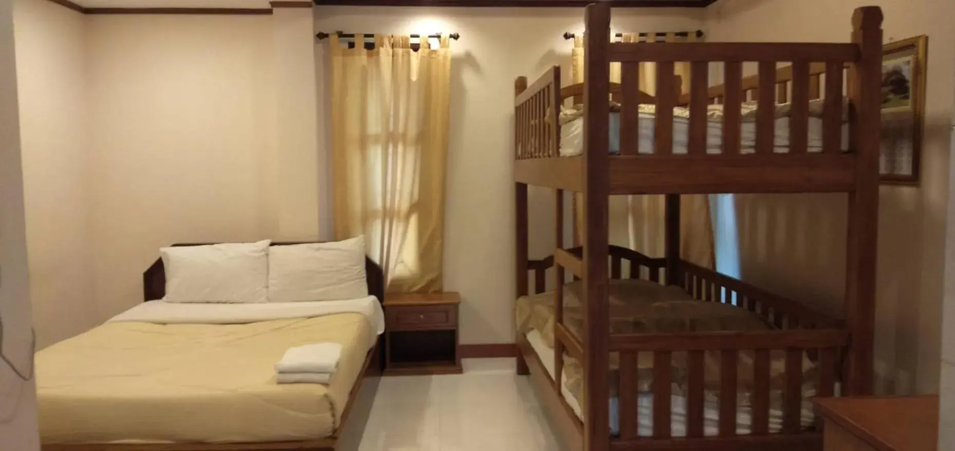 Bed in Kraisaeng Place Bed in Kraisaeng Place