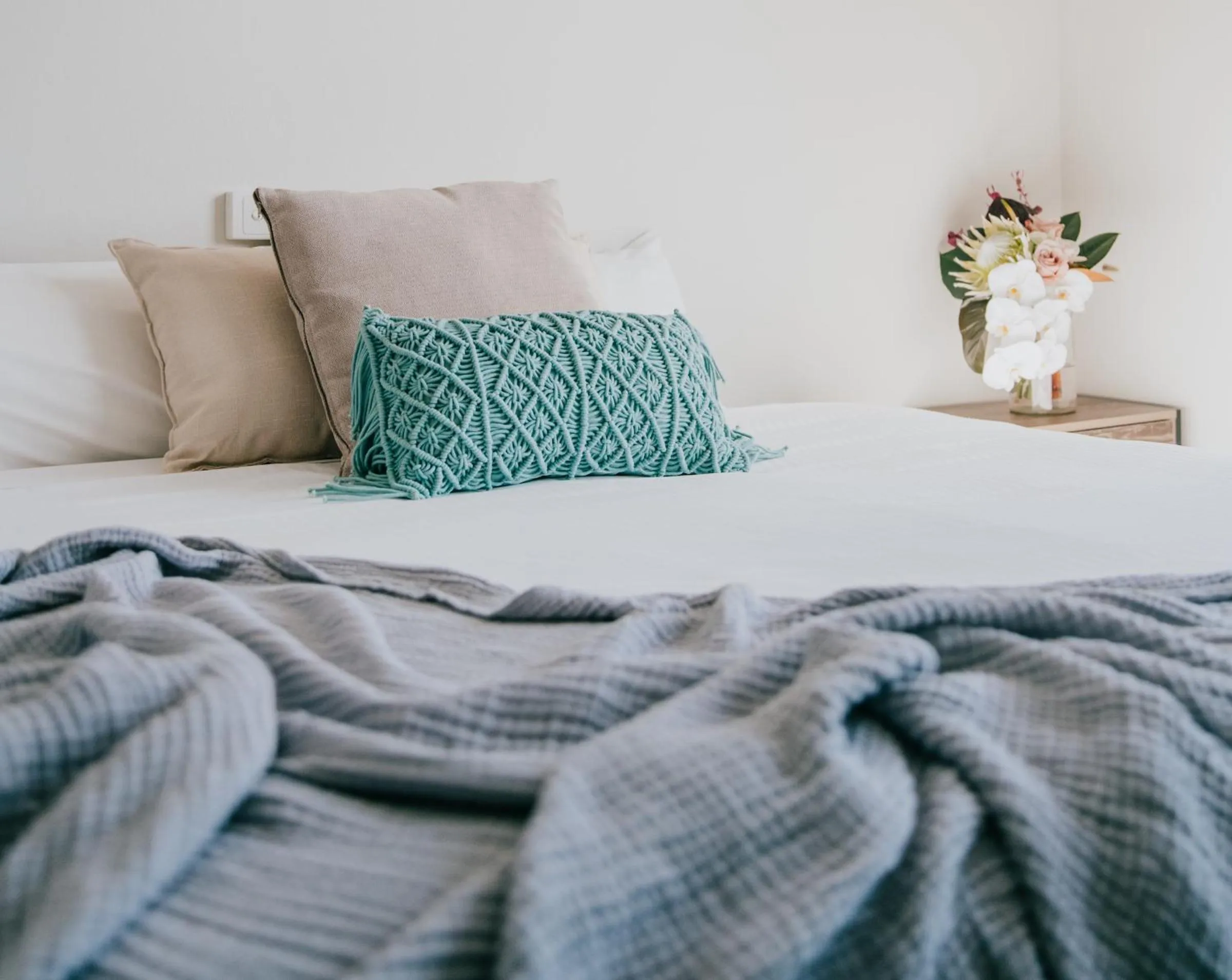 Bedroom, Bed in Gunyah Hotel