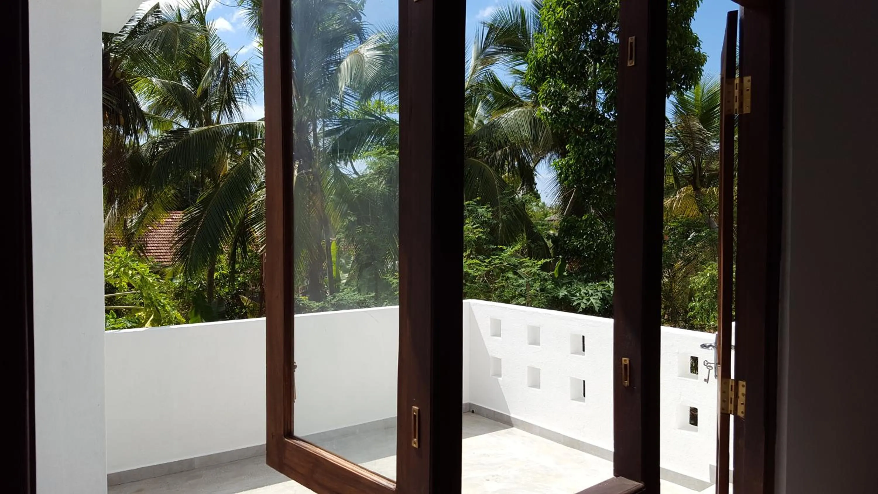 Balcony/Terrace in Emildale Villa