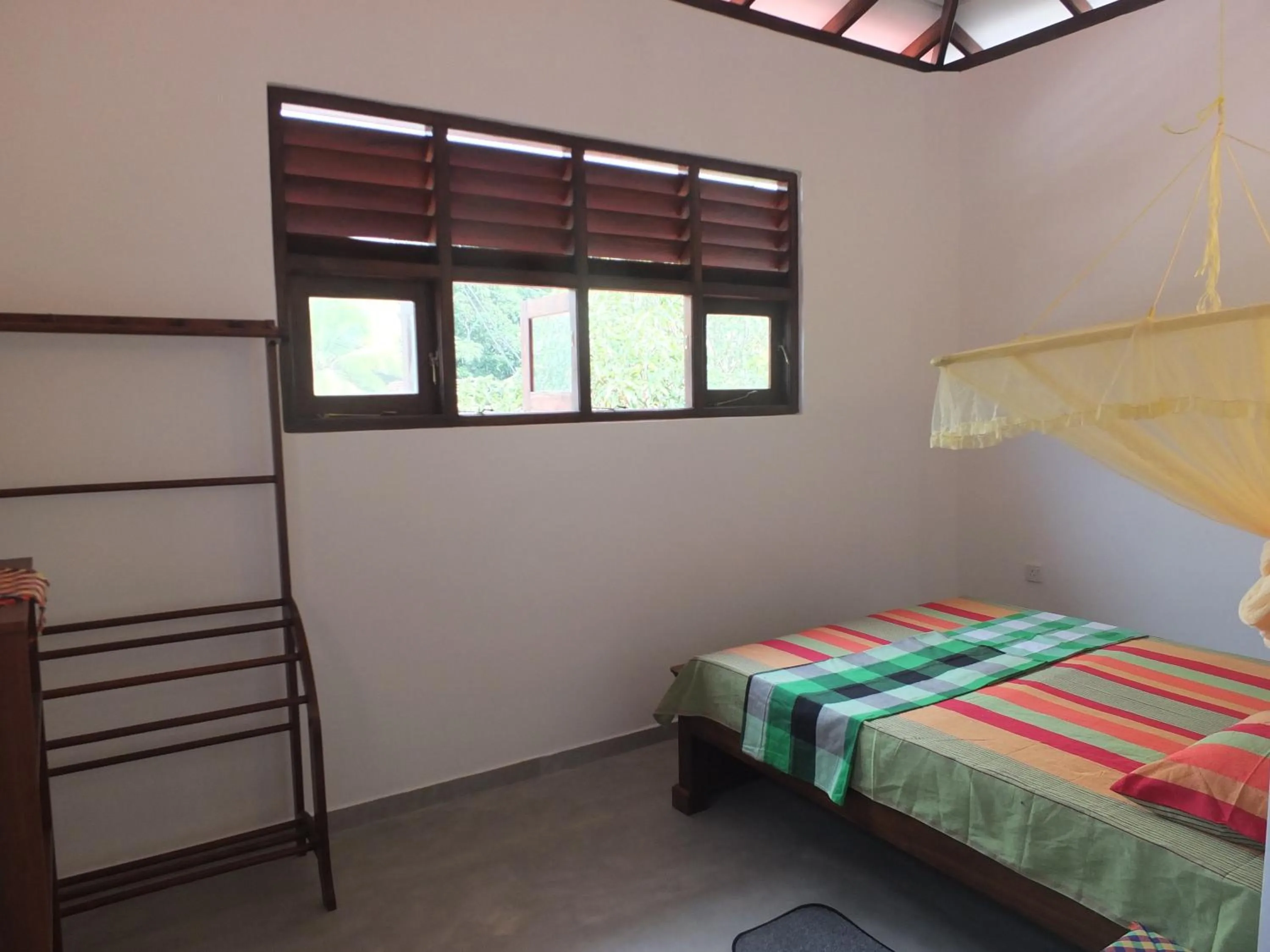 Bedroom, Bed in Emildale Villa