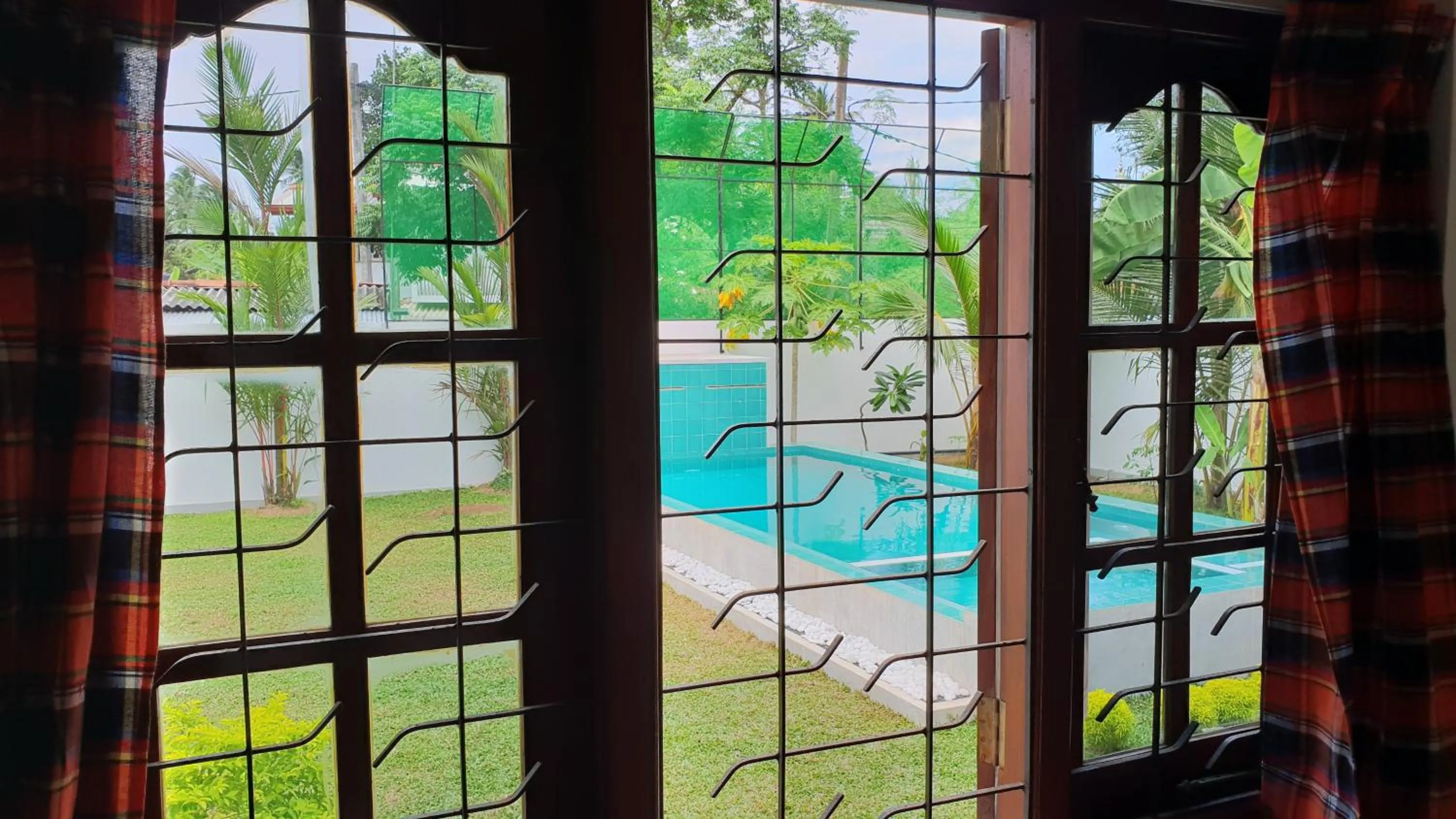 Garden view in Emildale Villa