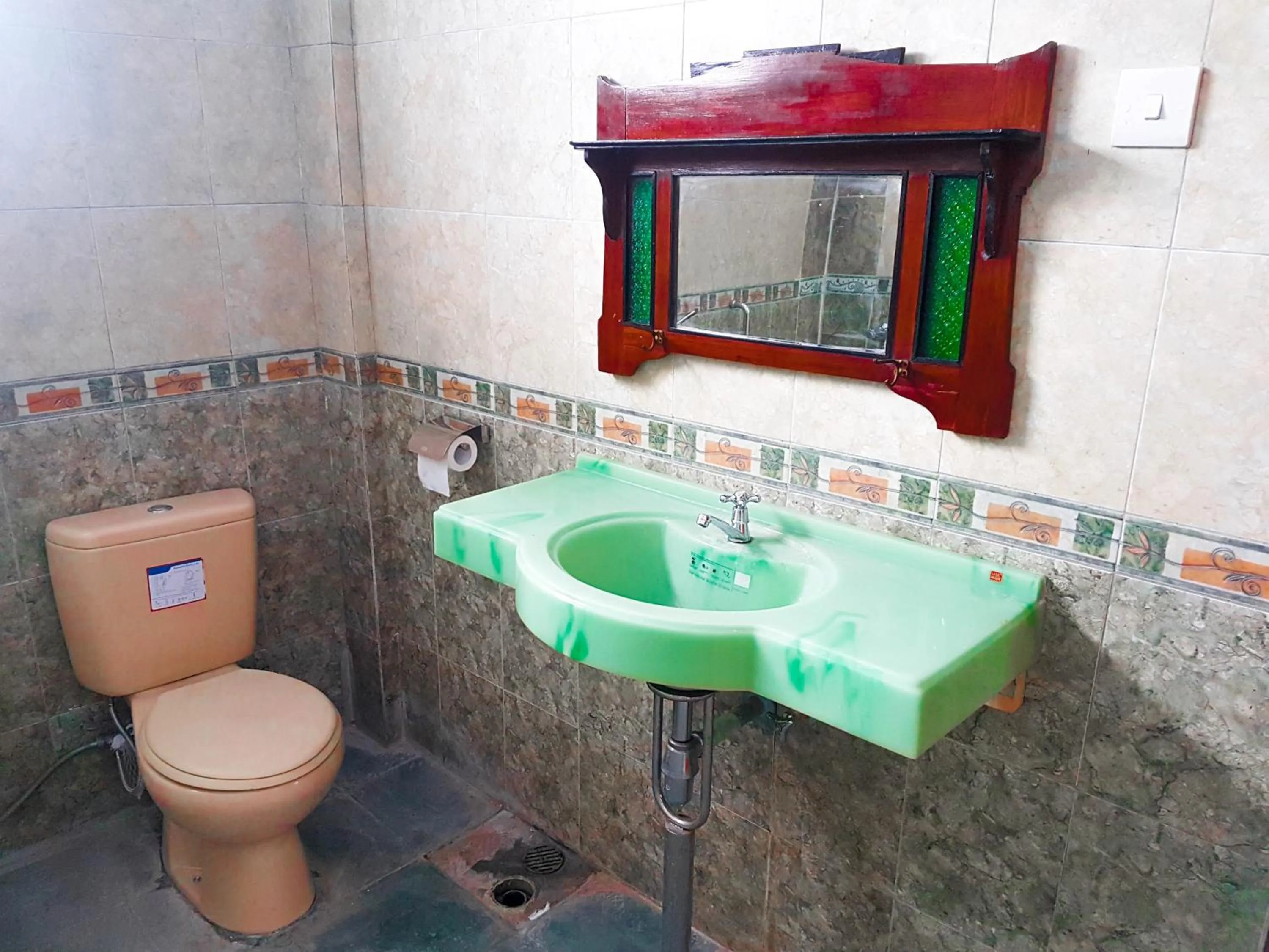 Bathroom in Glory Homestay