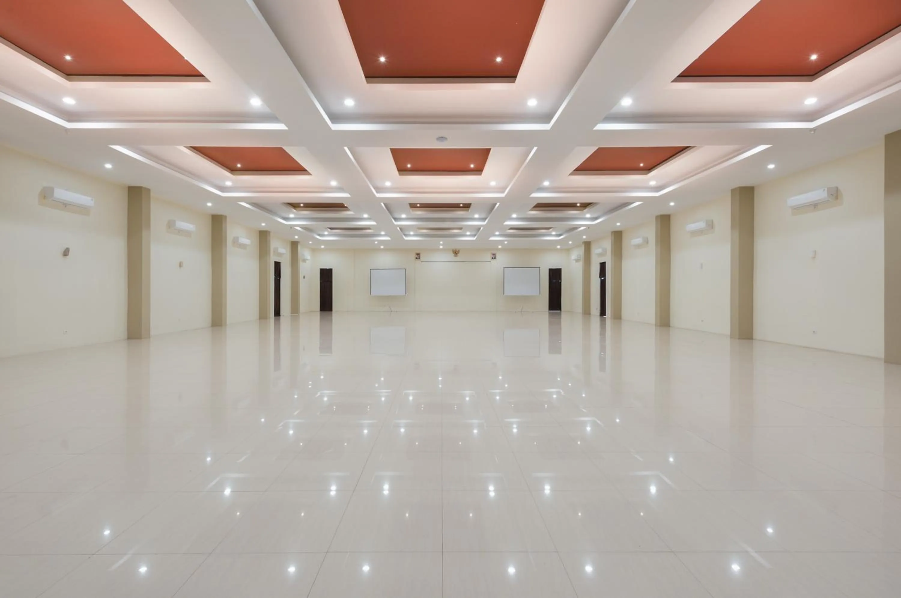 Business facilities in Nava Hotel Tawangmangu
