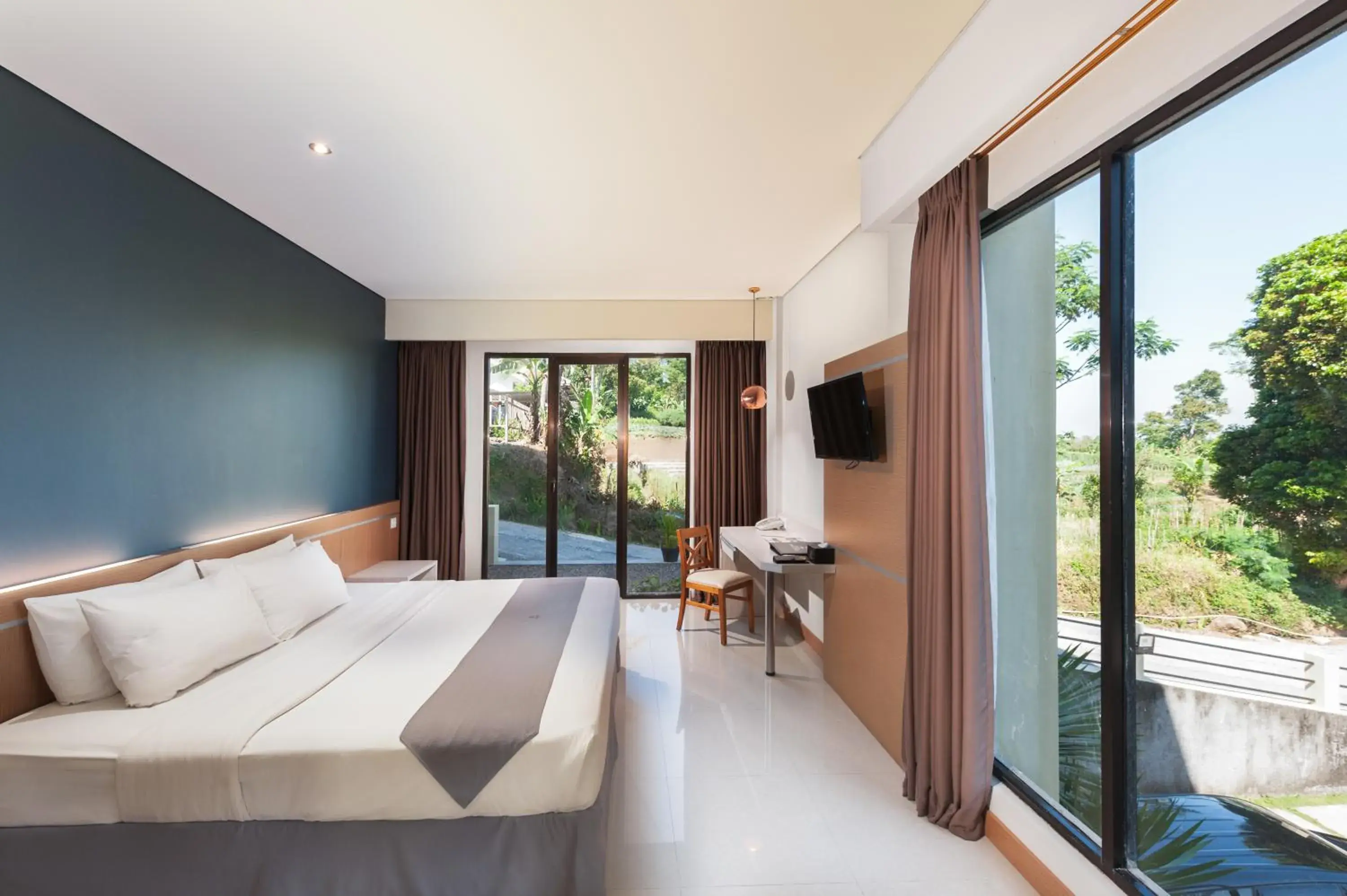 Photo of the whole room in Nava Hotel Tawangmangu Photo of the whole room in Nava Hotel Tawangmangu