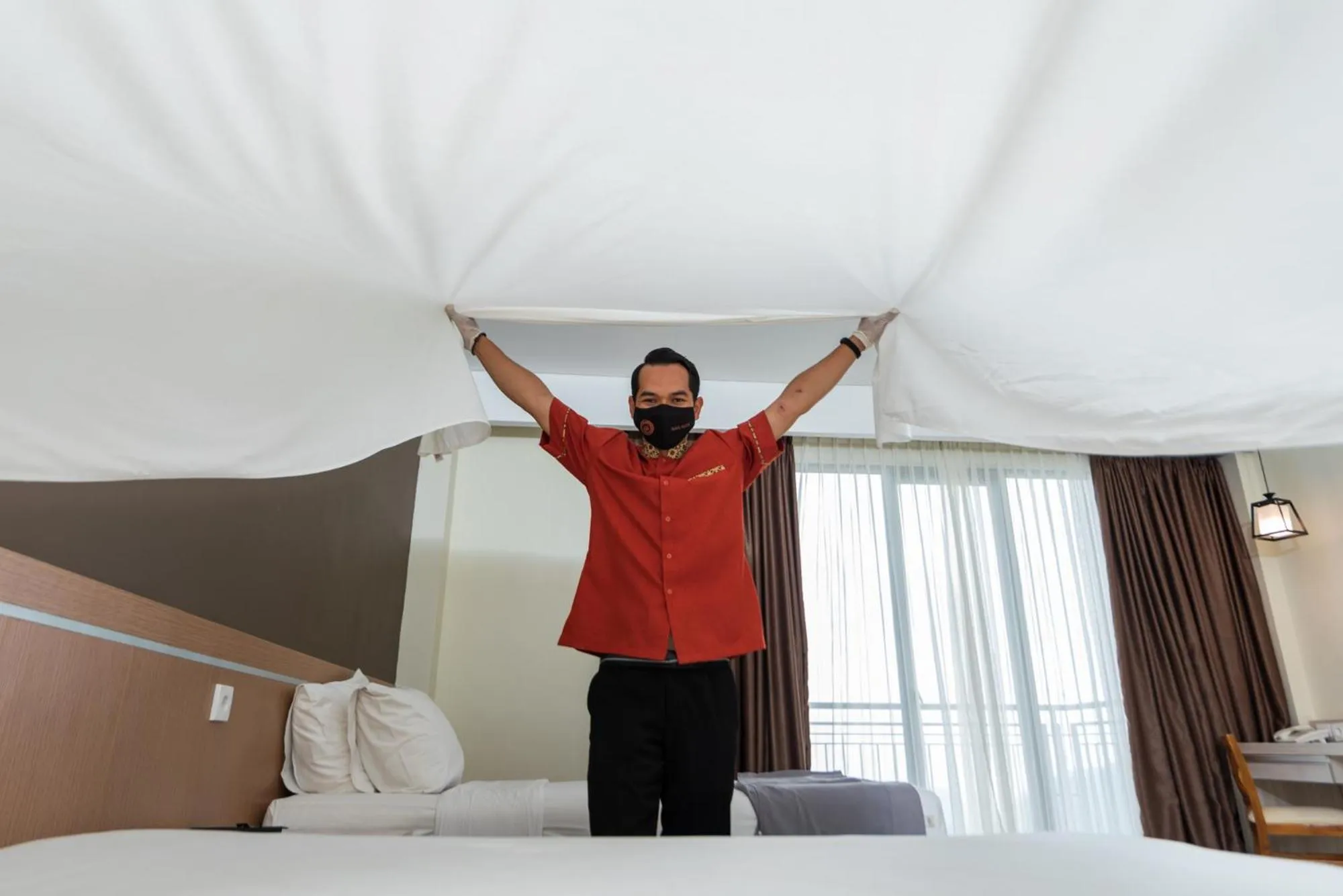 Staff, Bed in Nava Hotel Tawangmangu