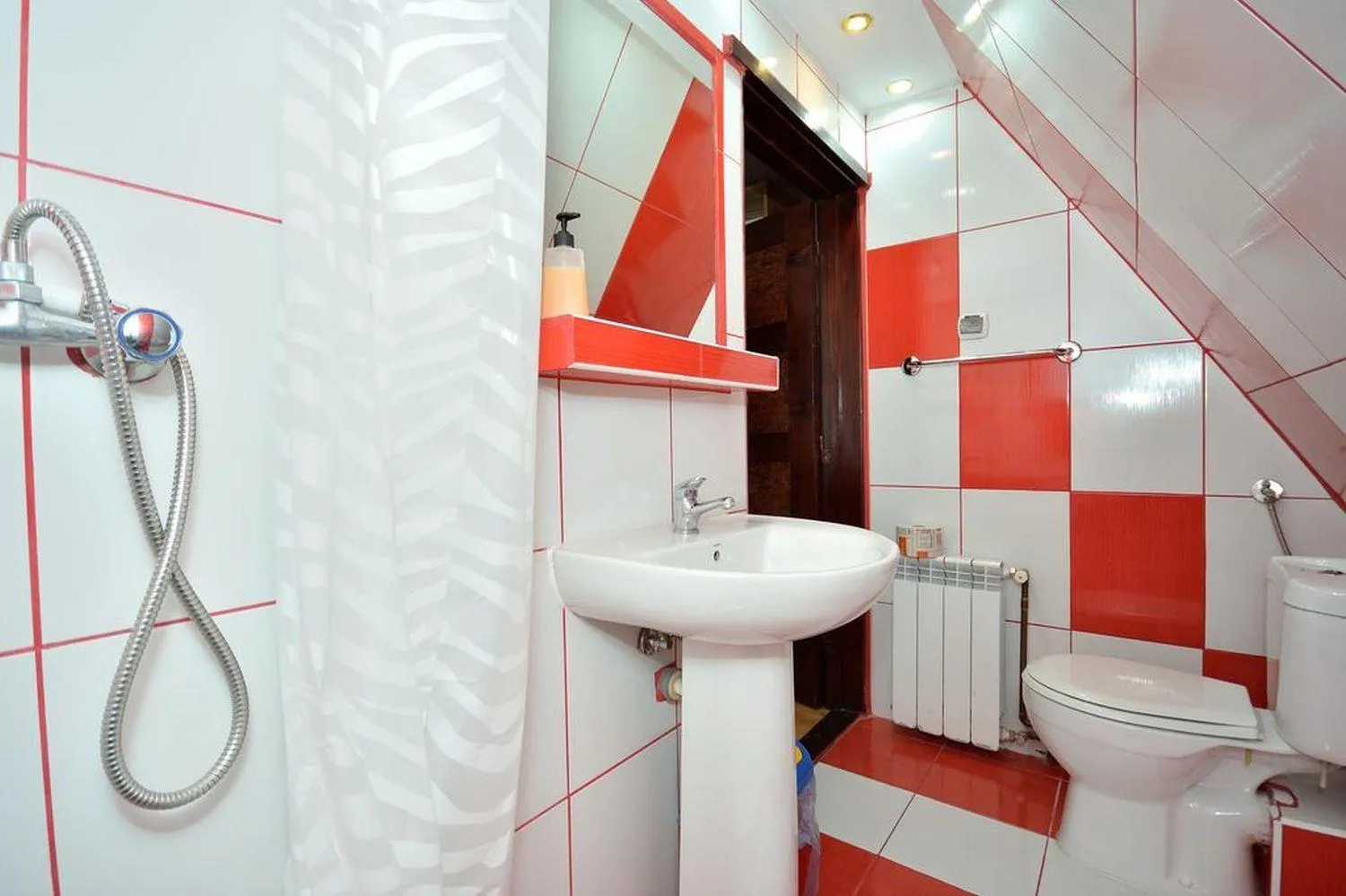 Shower in Dom wypoczynkowy Stoch Mądry