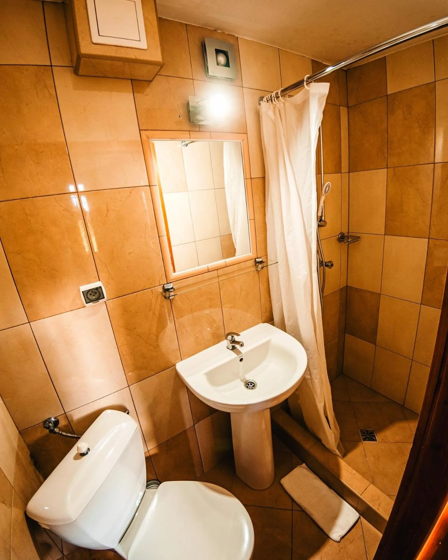 Shower in Dom wypoczynkowy Stoch Mądry