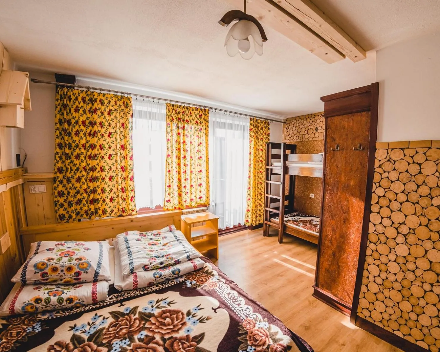 Bed in Dom wypoczynkowy Stoch Mądry