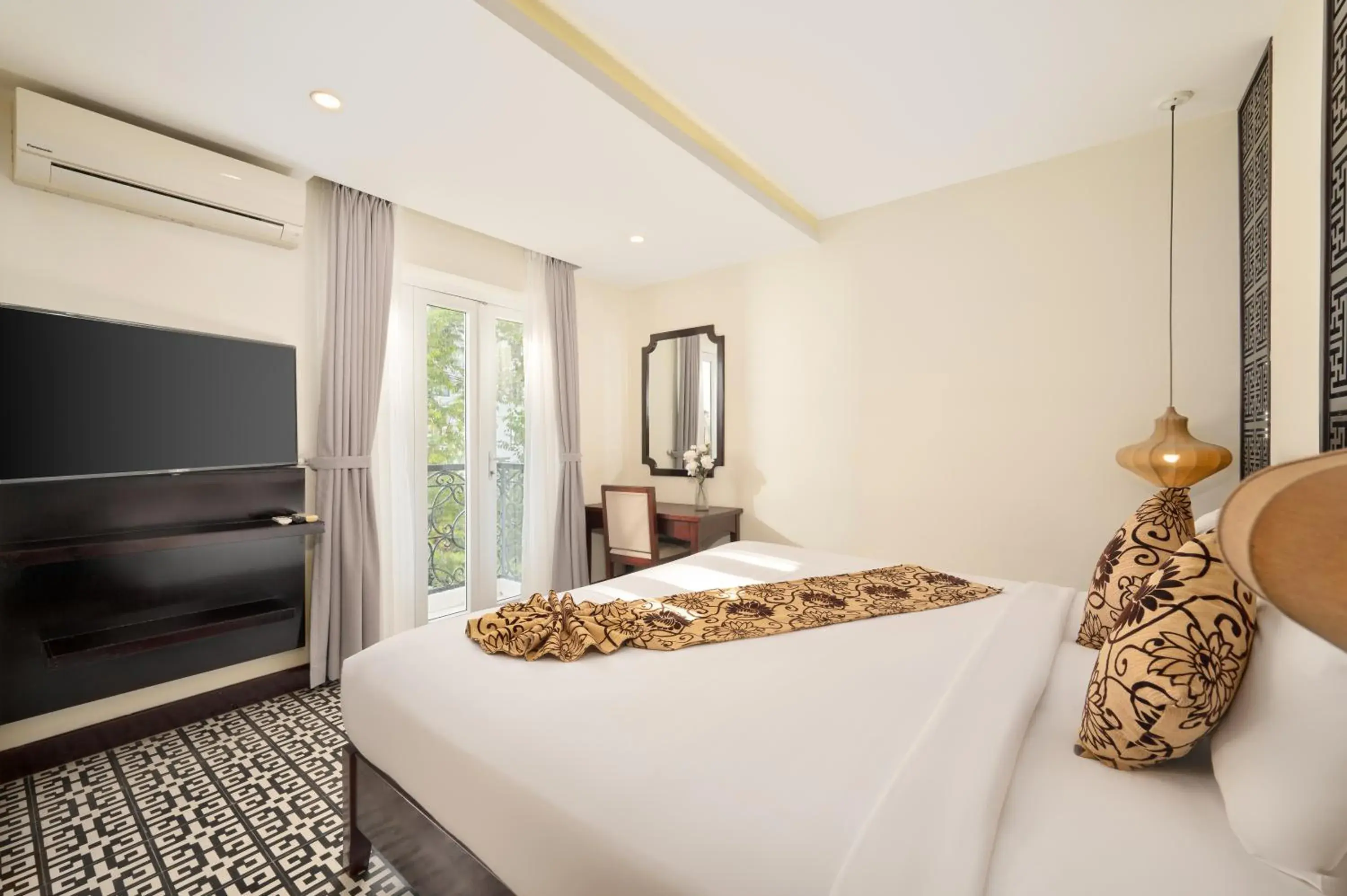 City view, Bed in Hoi An Canal House City view, Bed in Hoi An Canal House