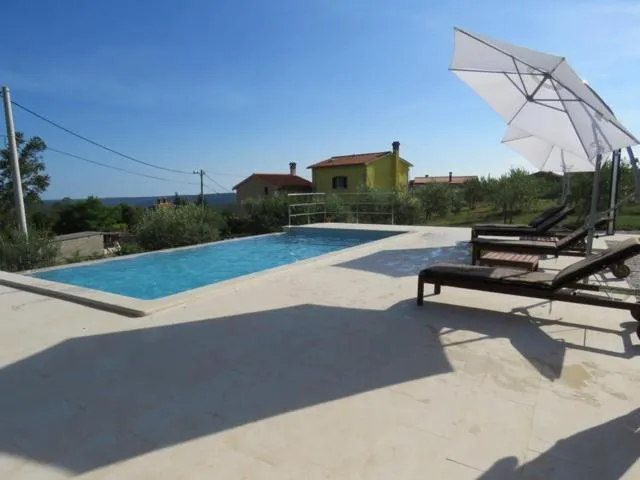 Beach in Apartment Tireli