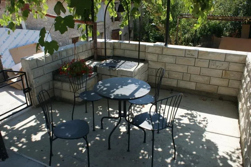 Garden in Apartment Tireli