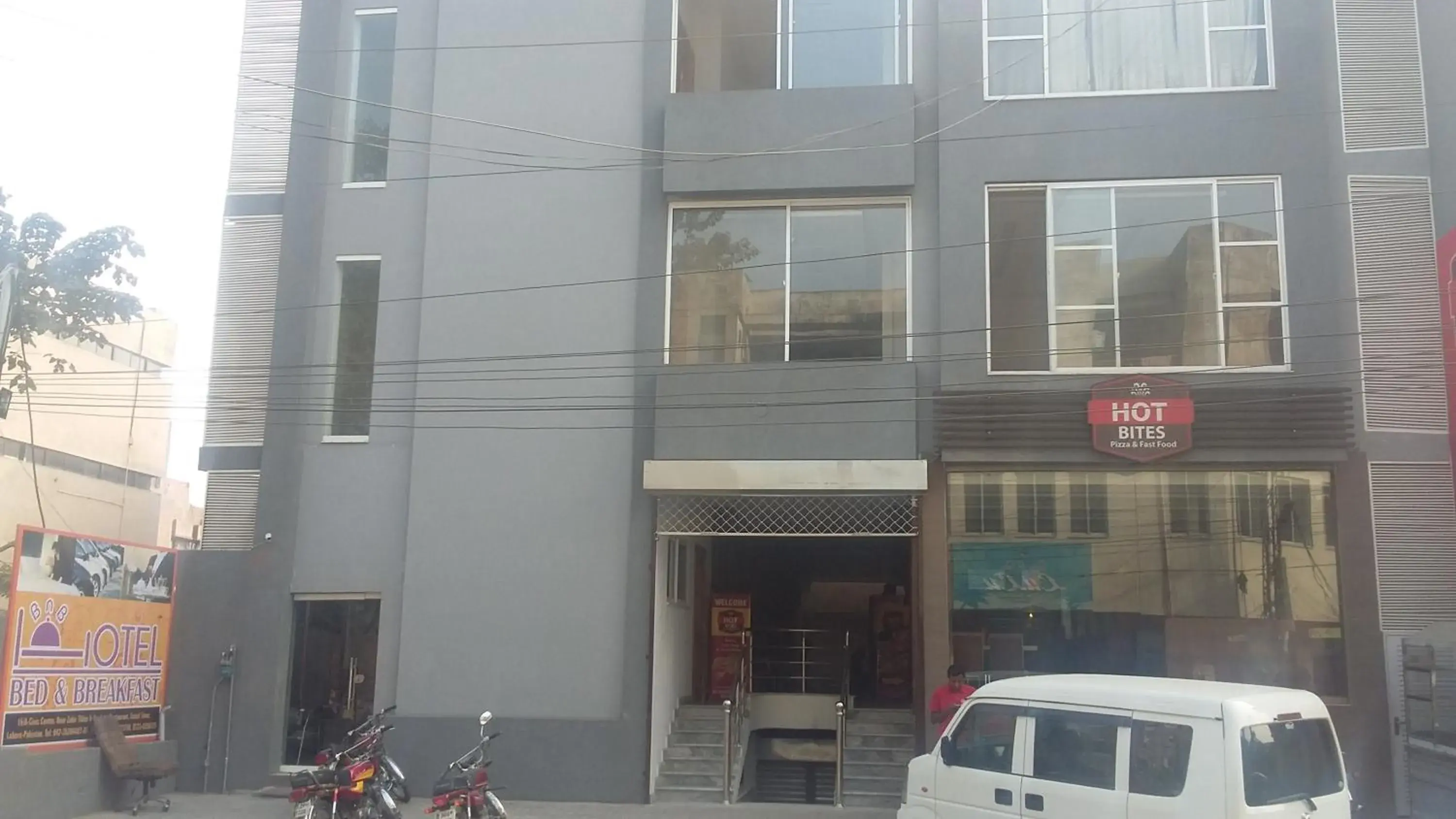 Facade/entrance in BnB Hotel Facade/entrance in BnB Hotel