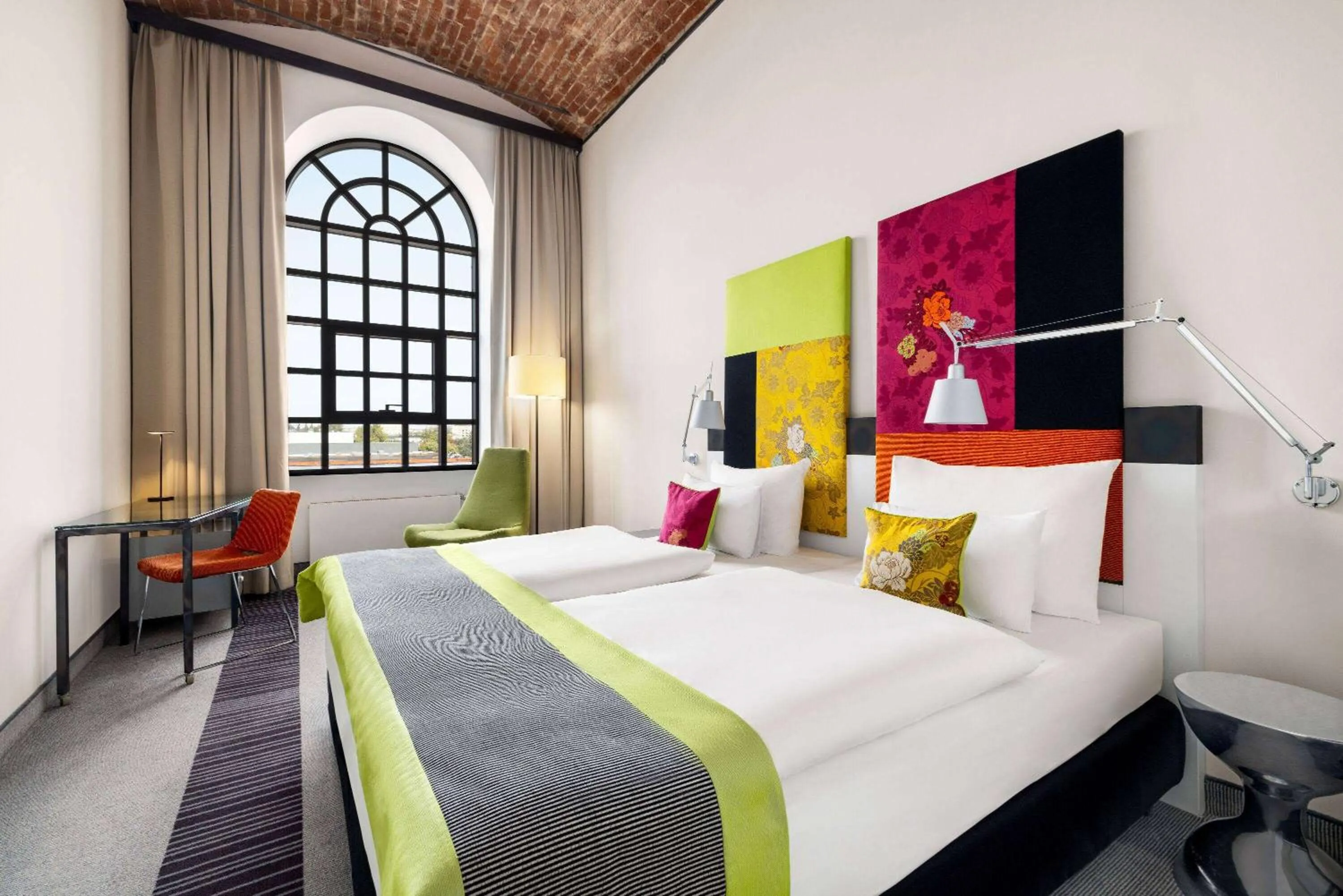 Property building, Bed in Vienna House by Wyndham Andel's Lodz