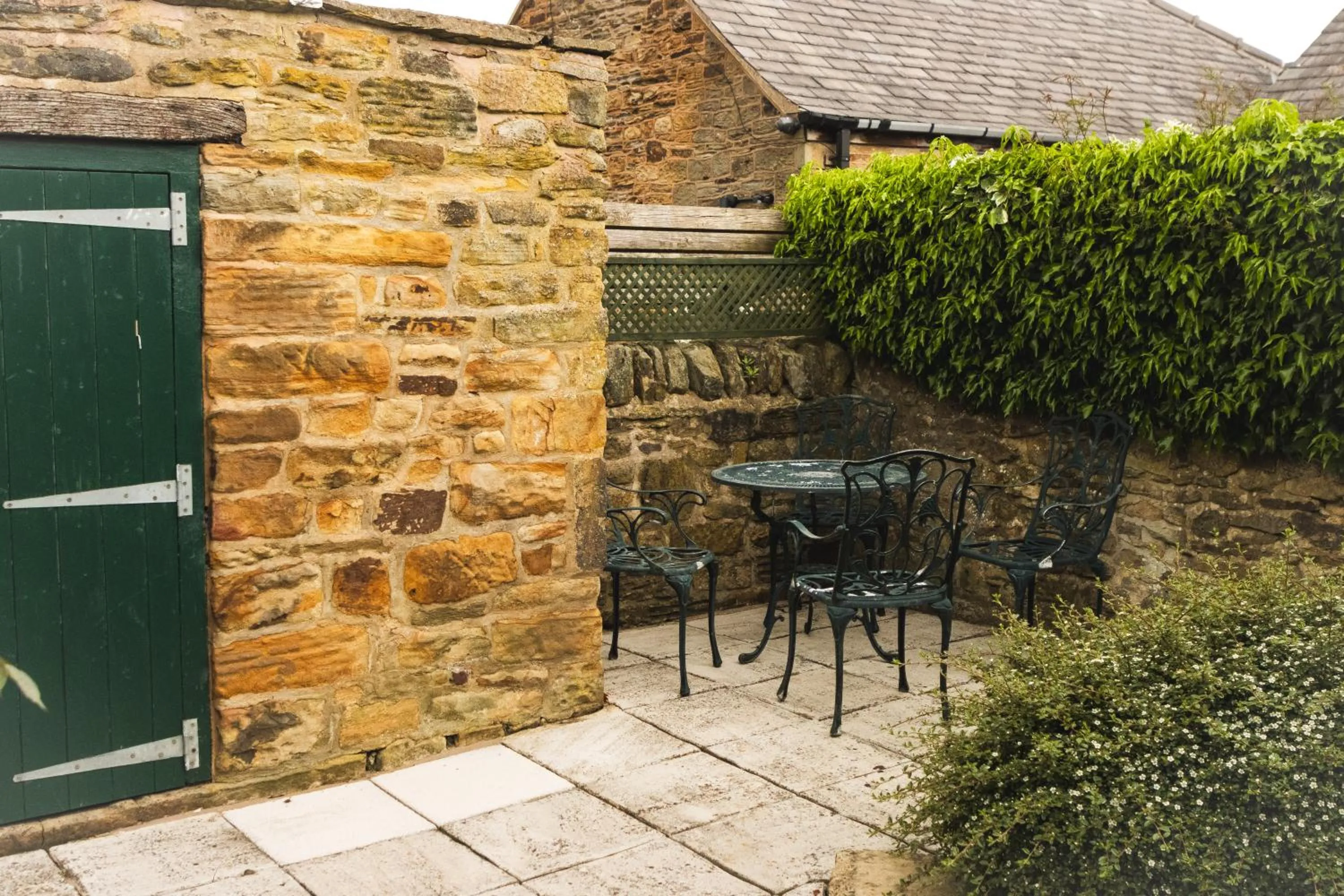 Property building in The Peacock at Barlow