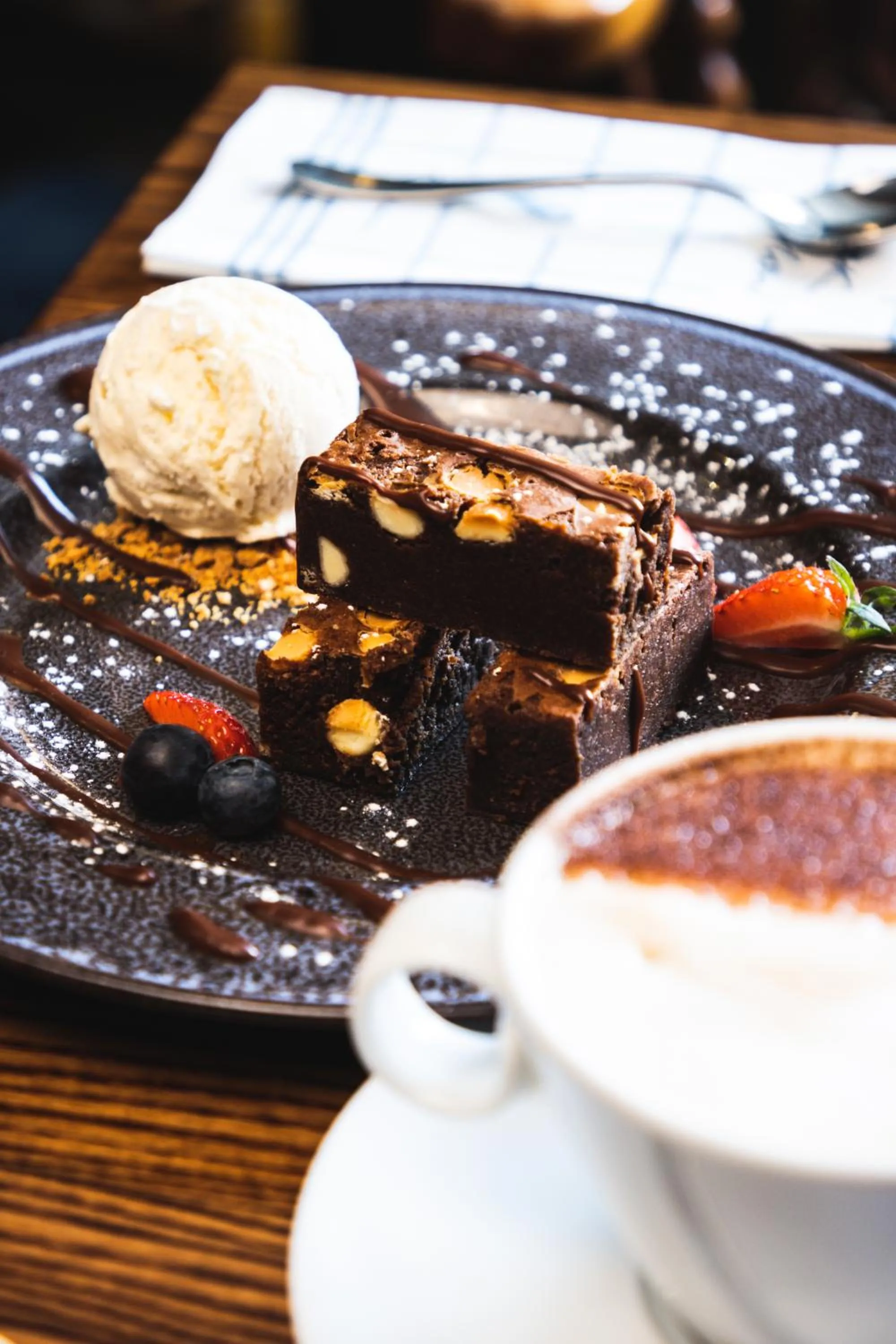 Food and drinks in The Peacock at Barlow