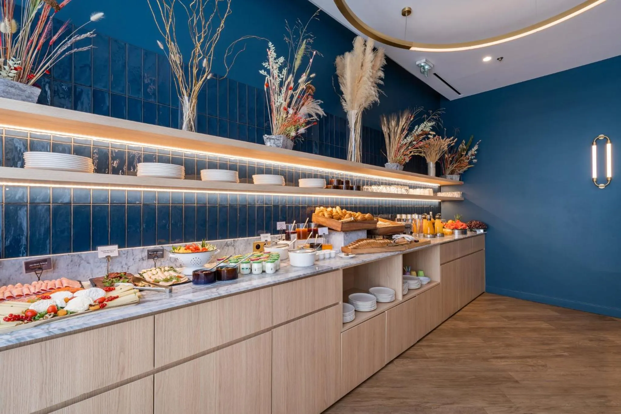 Breakfast in voco Paris Montparnasse by IHG