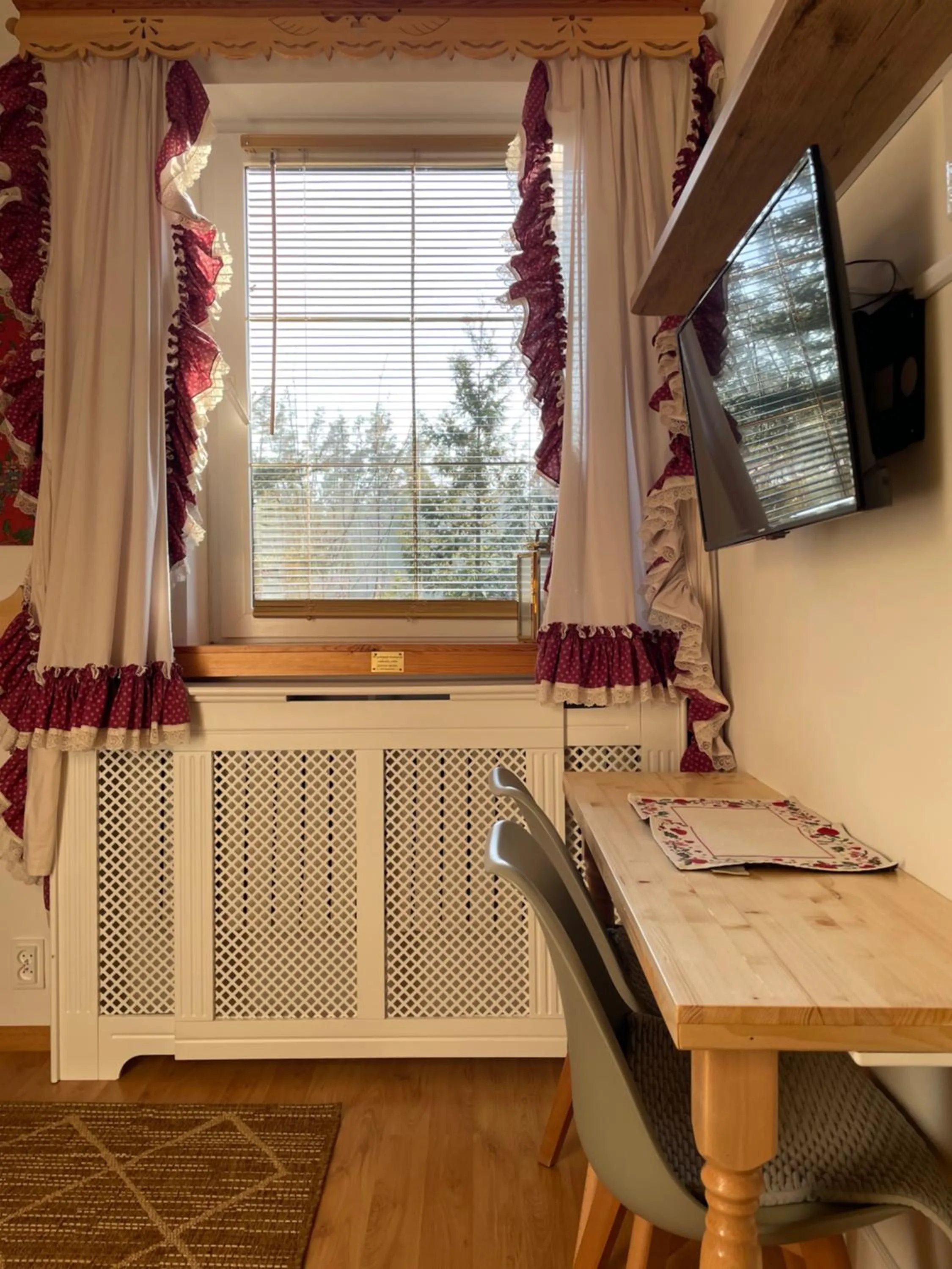 Dining area in Apartamenty pod Wiciokrzewem