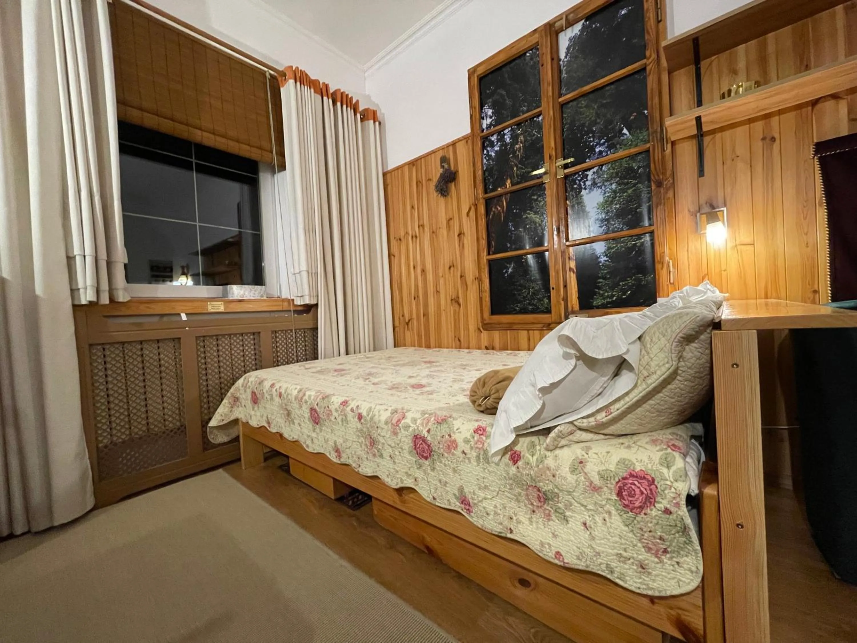 Bed in Apartamenty pod Wiciokrzewem