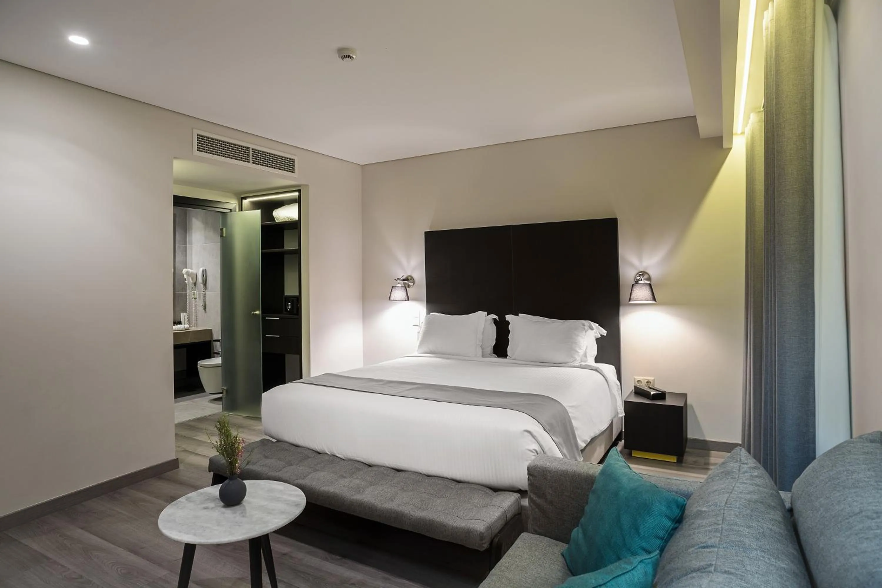 Bed in Hotel Lozenge