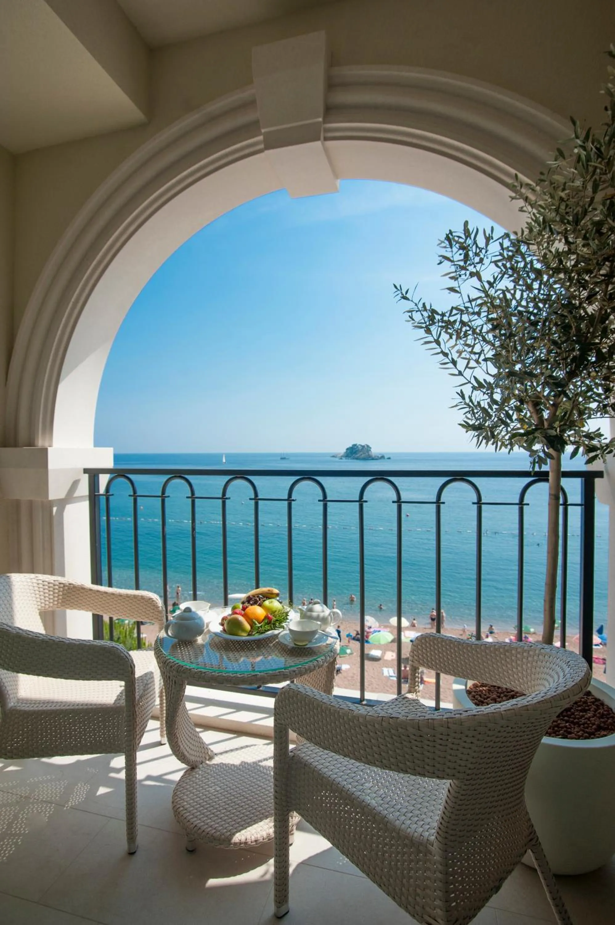 Sea view in Hotel Riva by Aycon