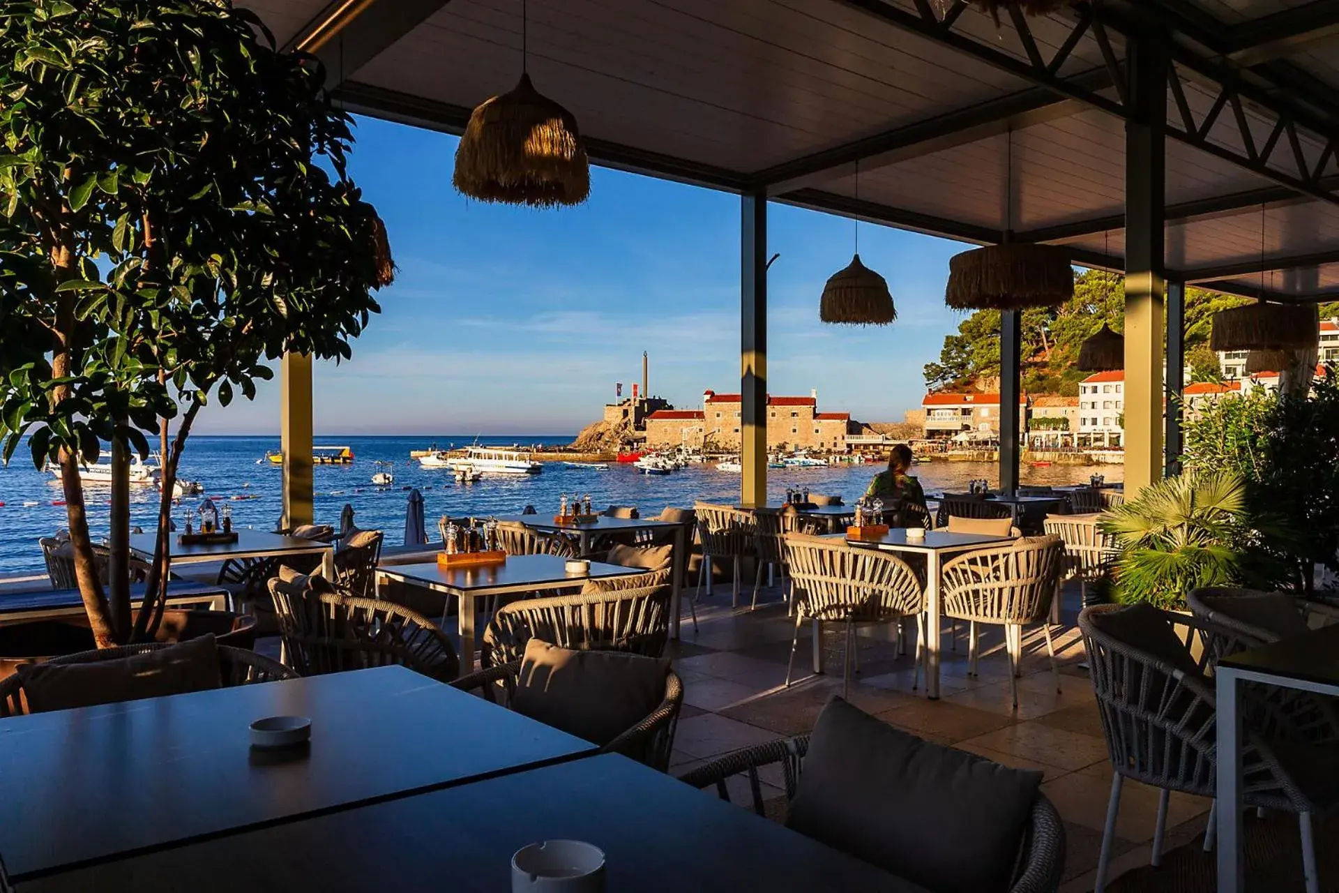 Restaurant/places to eat in Hotel Riva by Aycon Restaurant/places to eat in Hotel Riva by Aycon