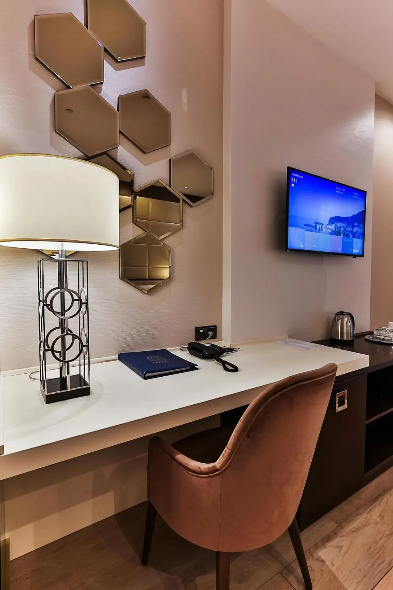 Double or Twin Room with Mountain View - single occupancy in Hotel Riva by Aycon Double or Twin Room with Mountain View - single occupancy in Hotel Riva by Aycon