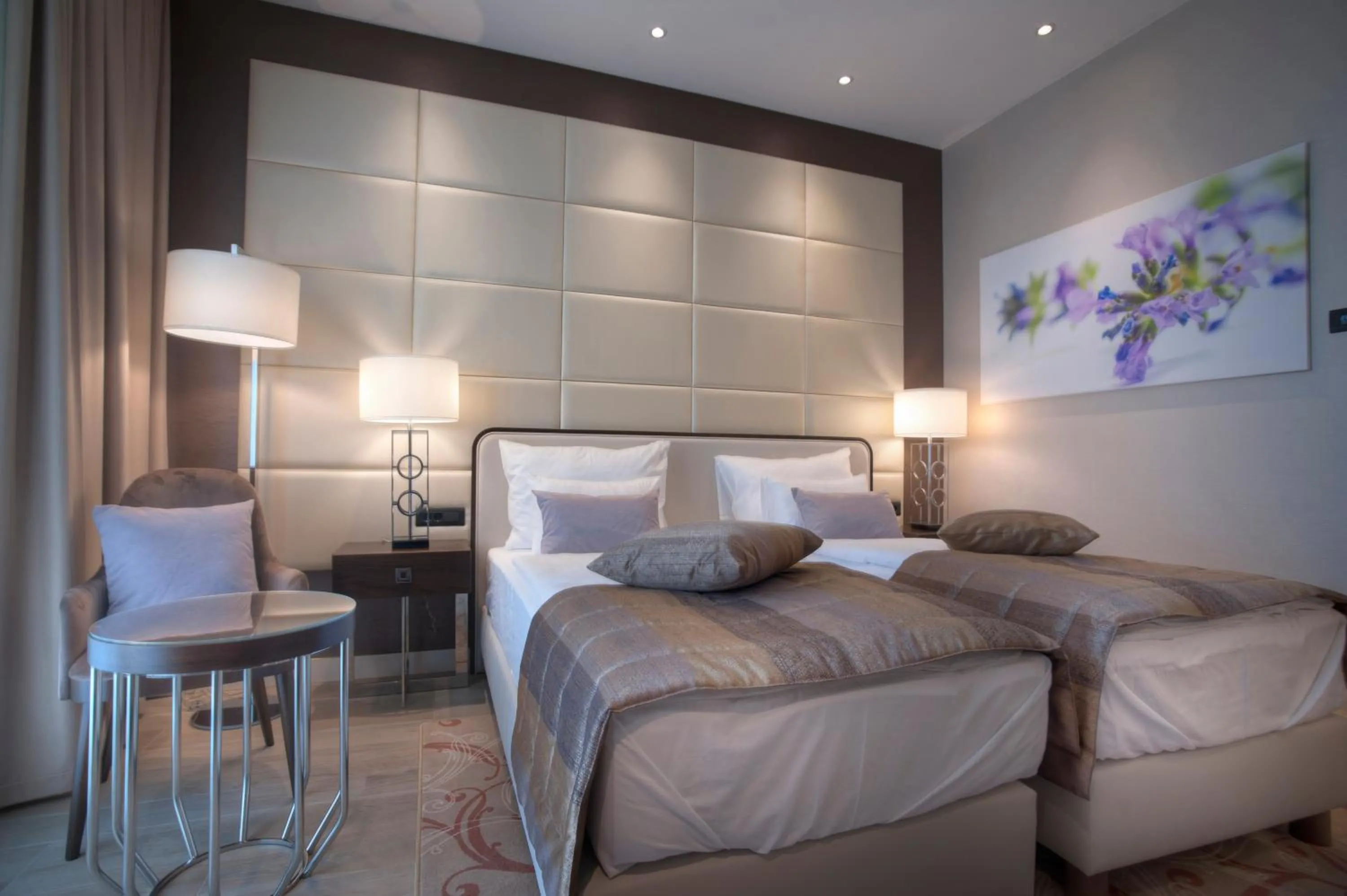 Bedroom, Bed in Hotel Riva by Aycon