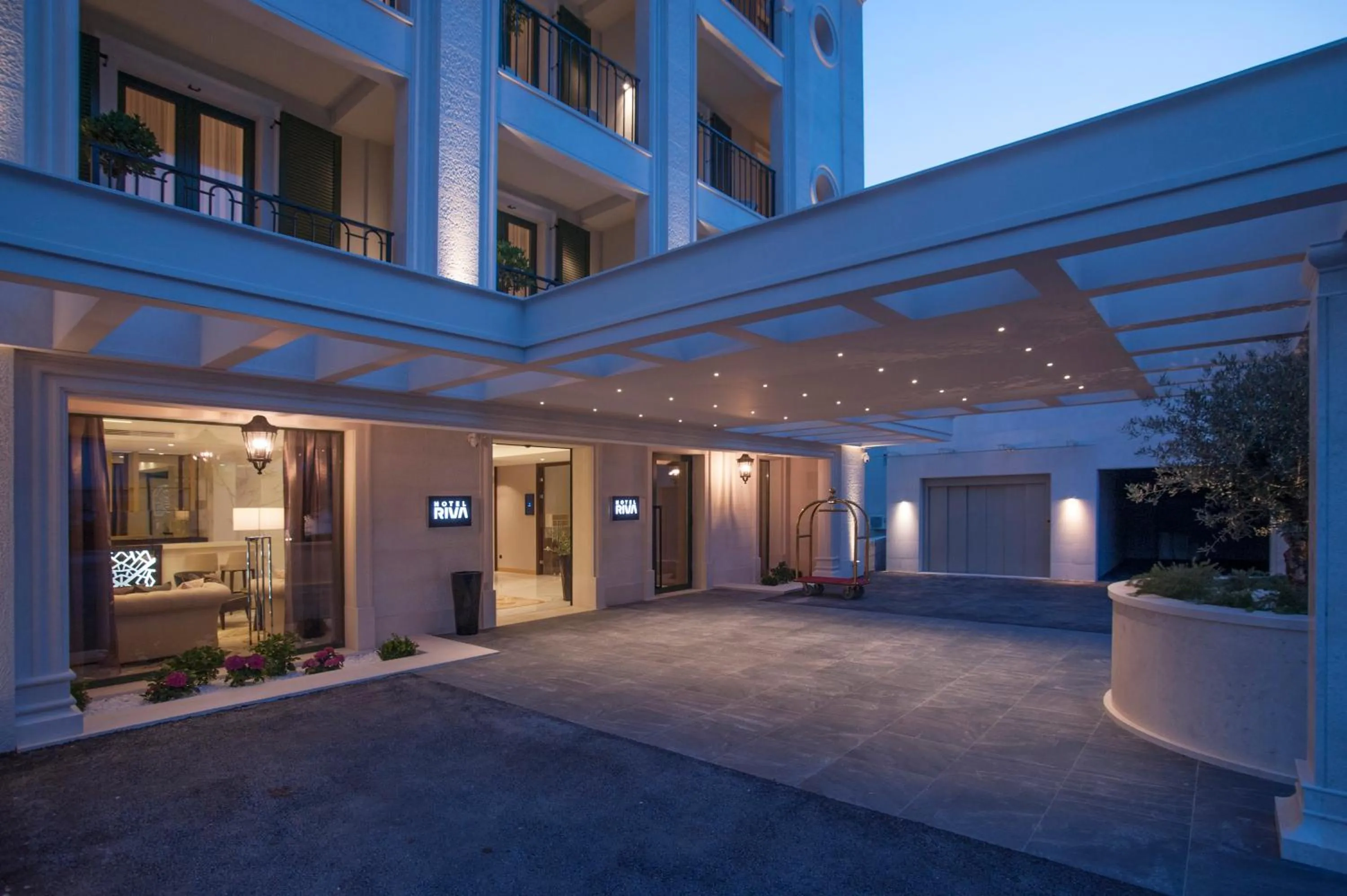 Property building in Hotel Riva by Aycon