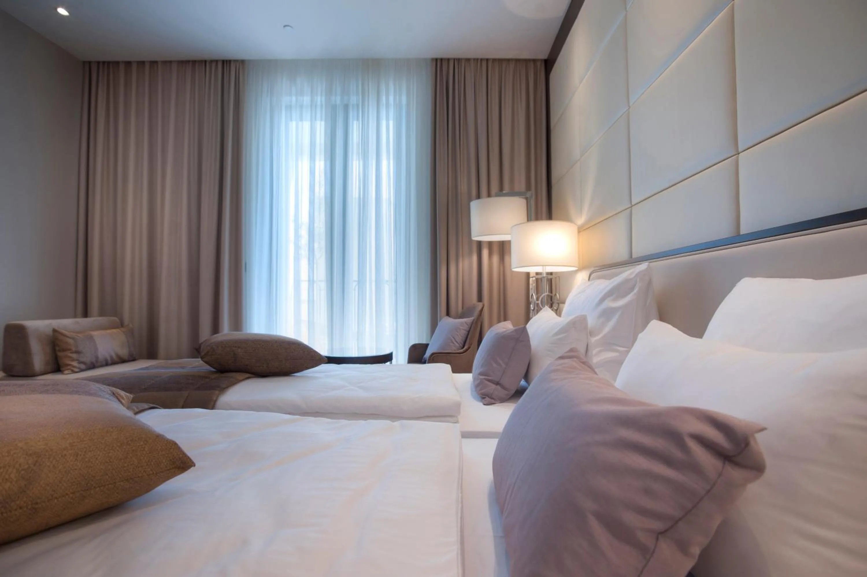 Bedroom, Bed in Hotel Riva by Aycon