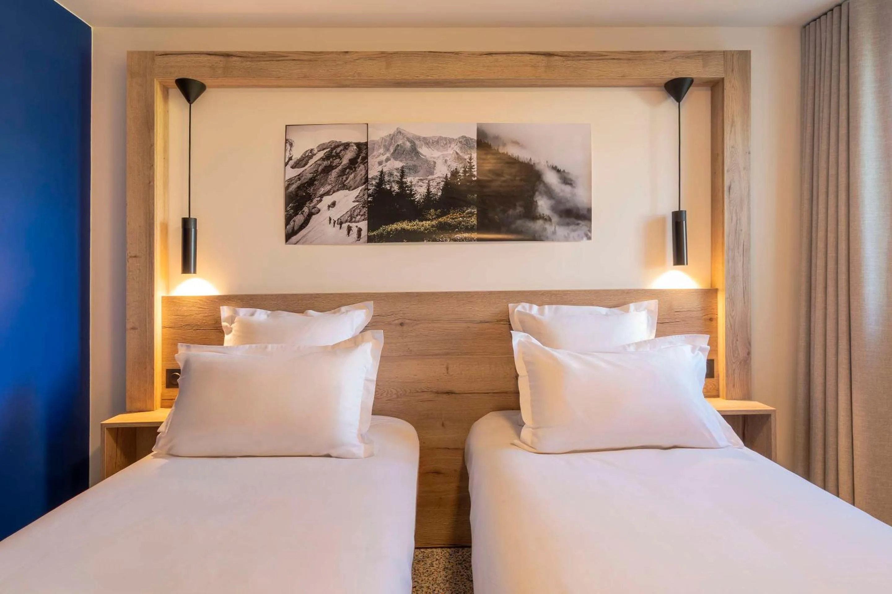 Bedroom, Bed in Best Western Kobalt Annecy Nord - Epagny