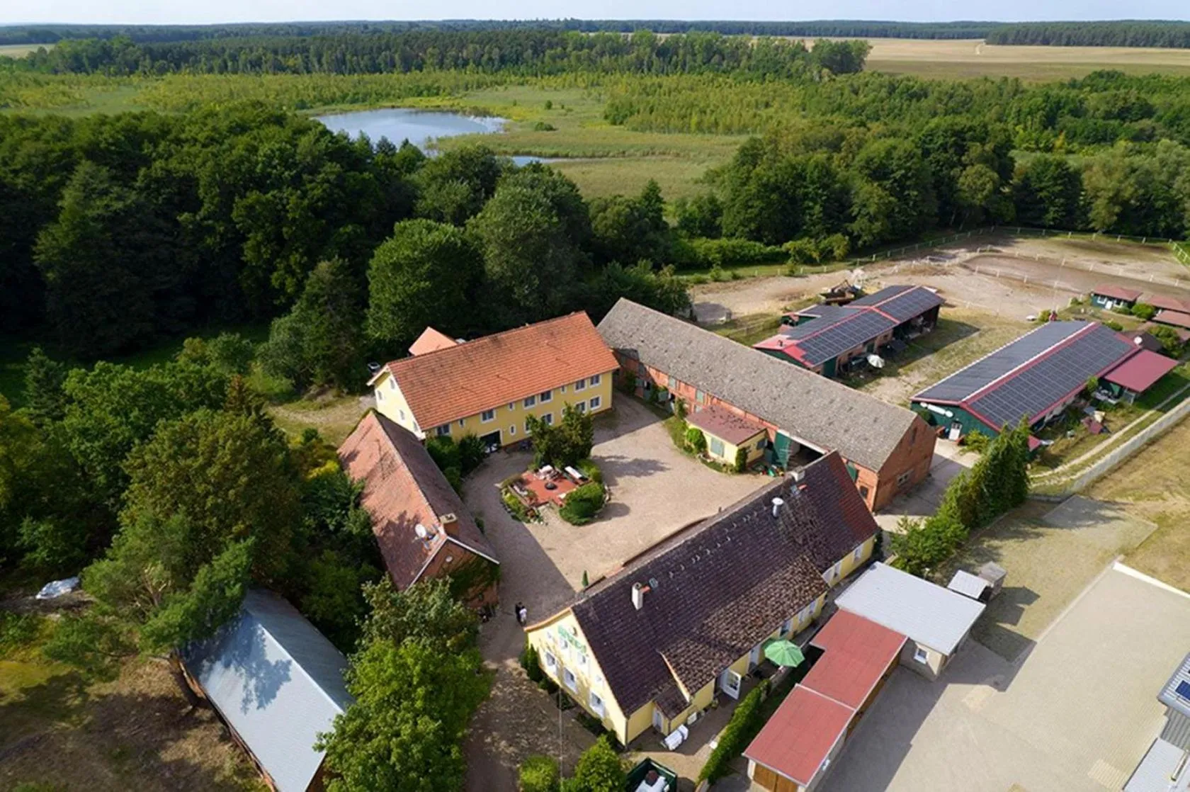 Property building in LandGut Berlinchen