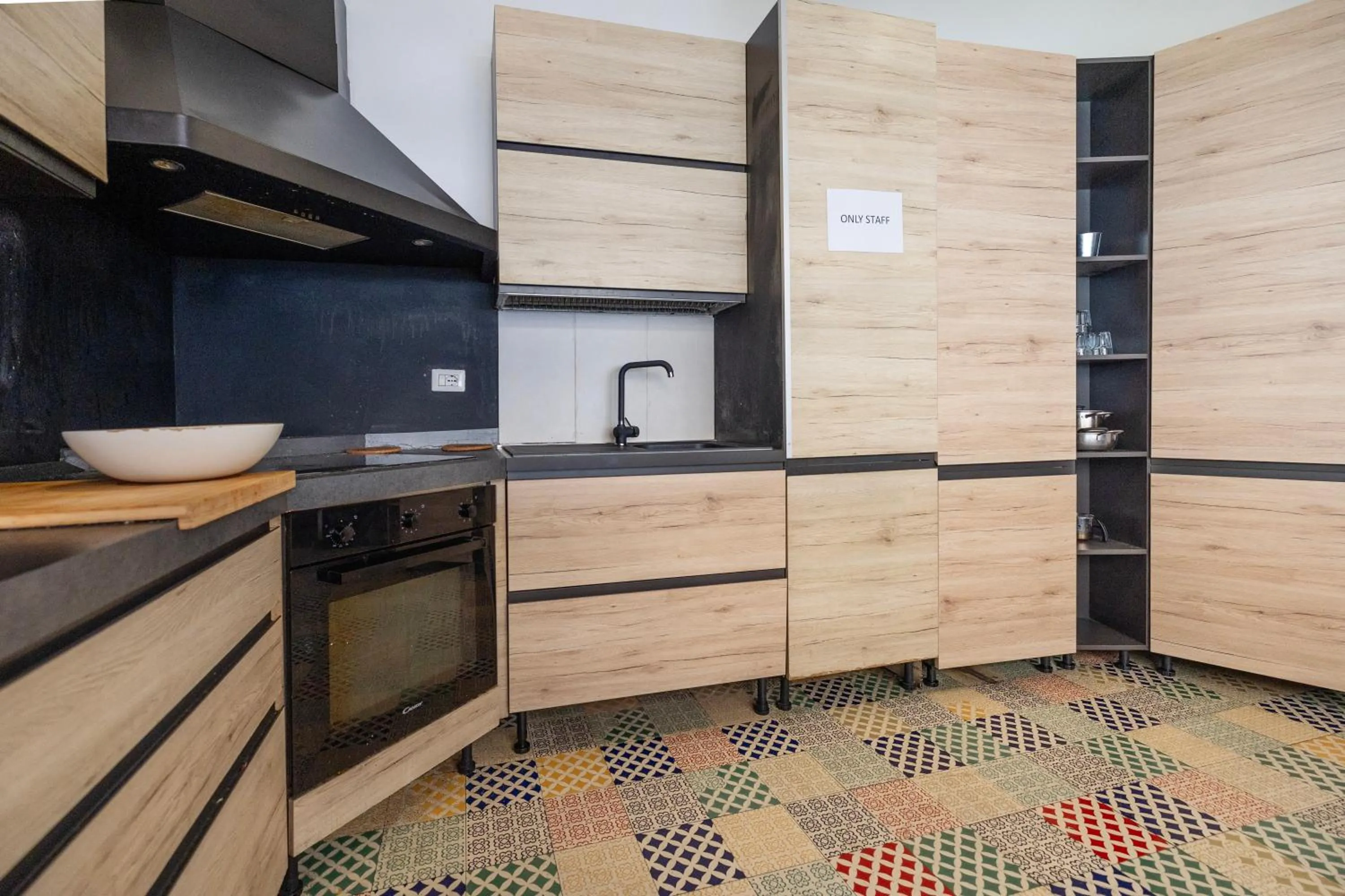 Kitchen or kitchenette in Hostel Trastevere