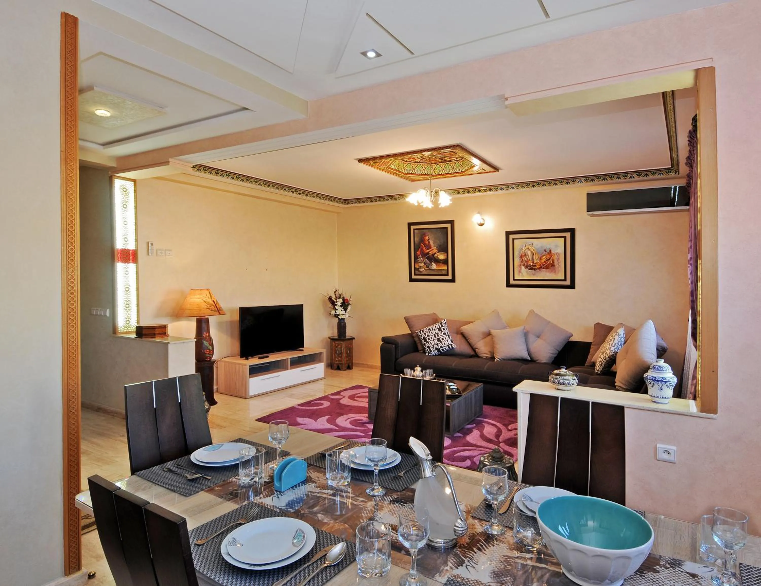 Dining area in Aparthotel Les Oliviers Suites & Spa