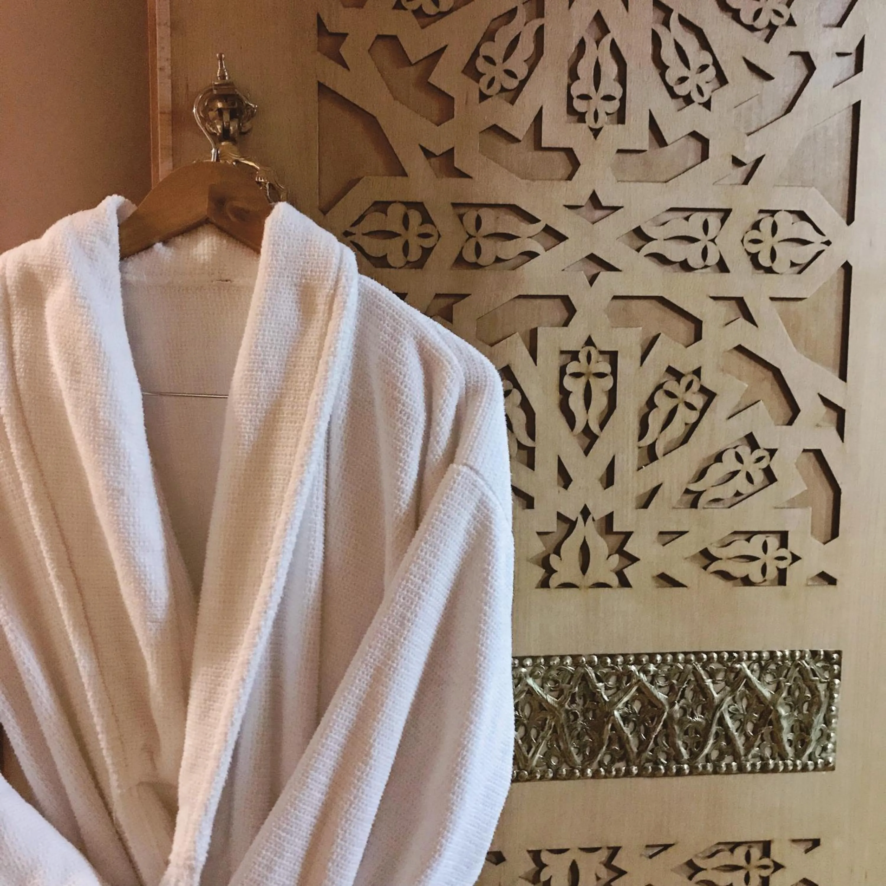 Massage in Aparthotel Les Oliviers Suites & Spa