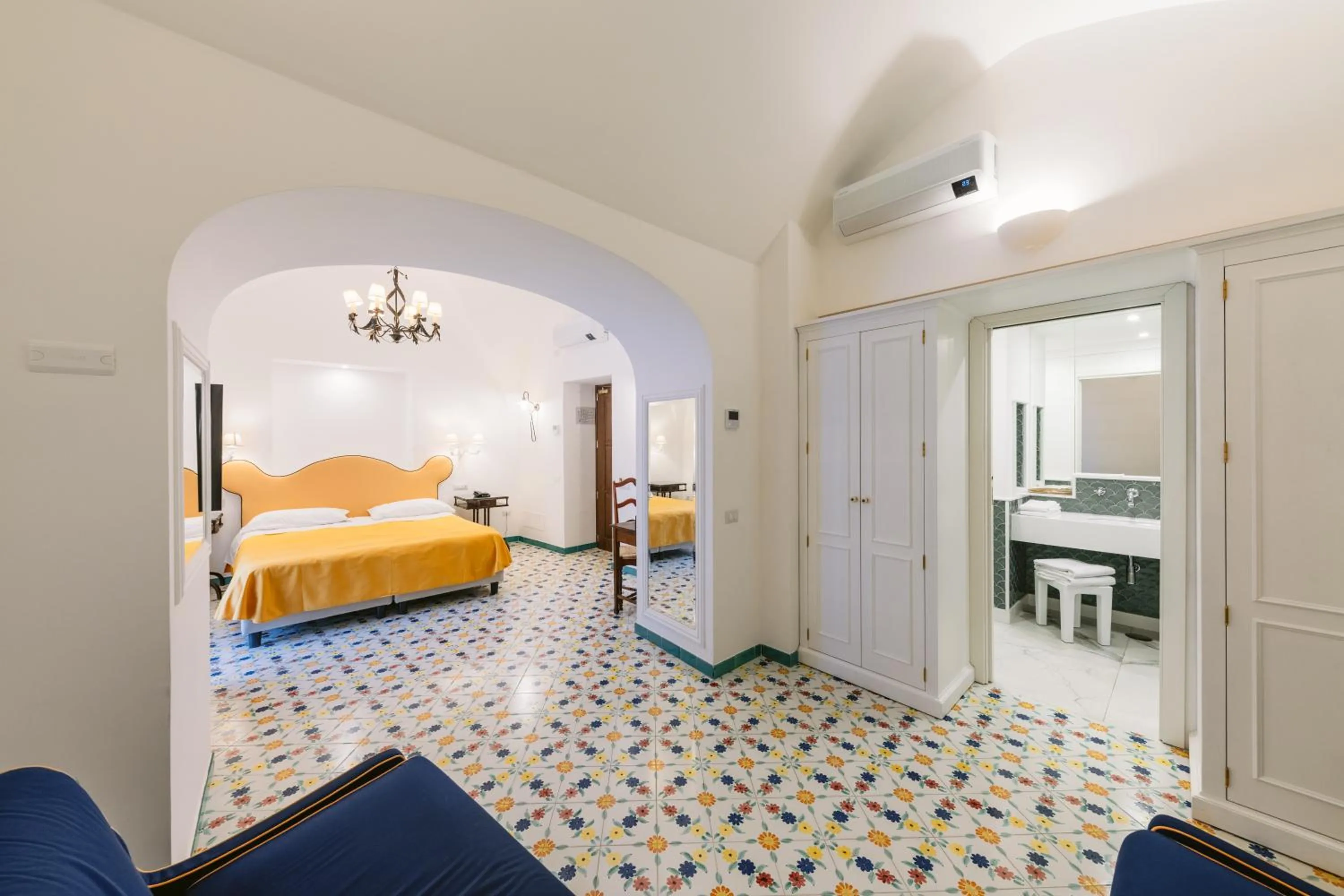 Bed in Hotel Giordano