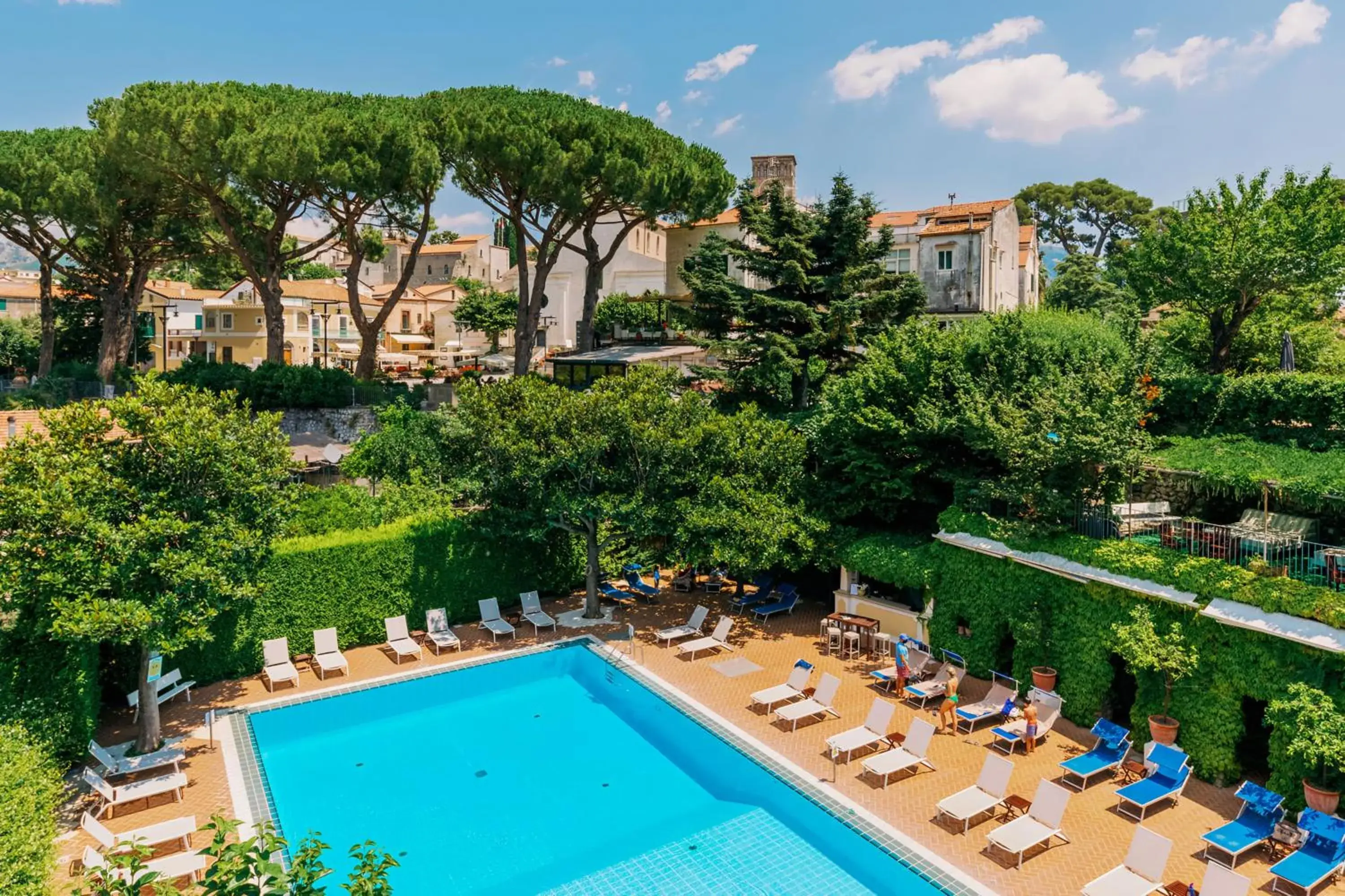 Swimming pool in Hotel Giordano Swimming pool in Hotel Giordano