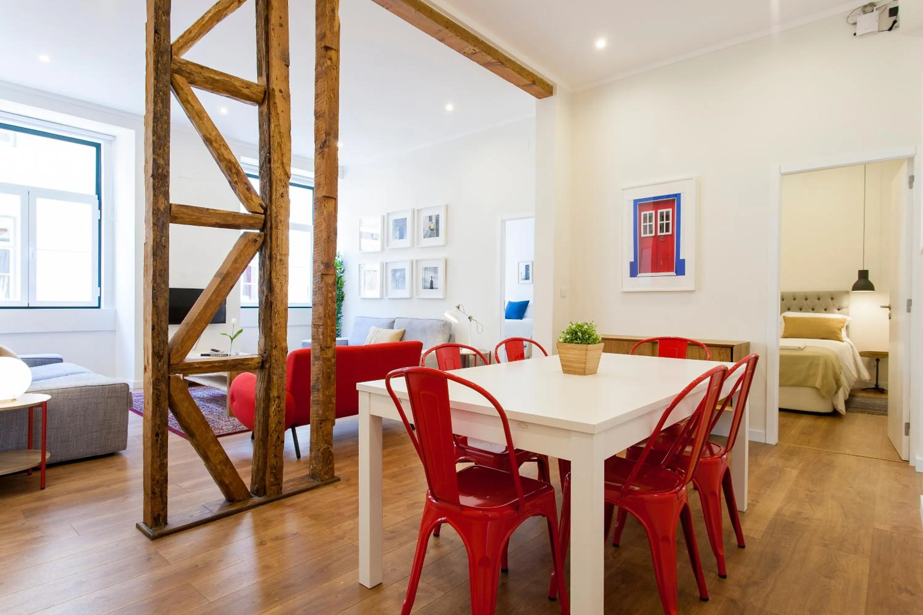 Dining area, Bed in Central Downtown by Central Hill Apartments