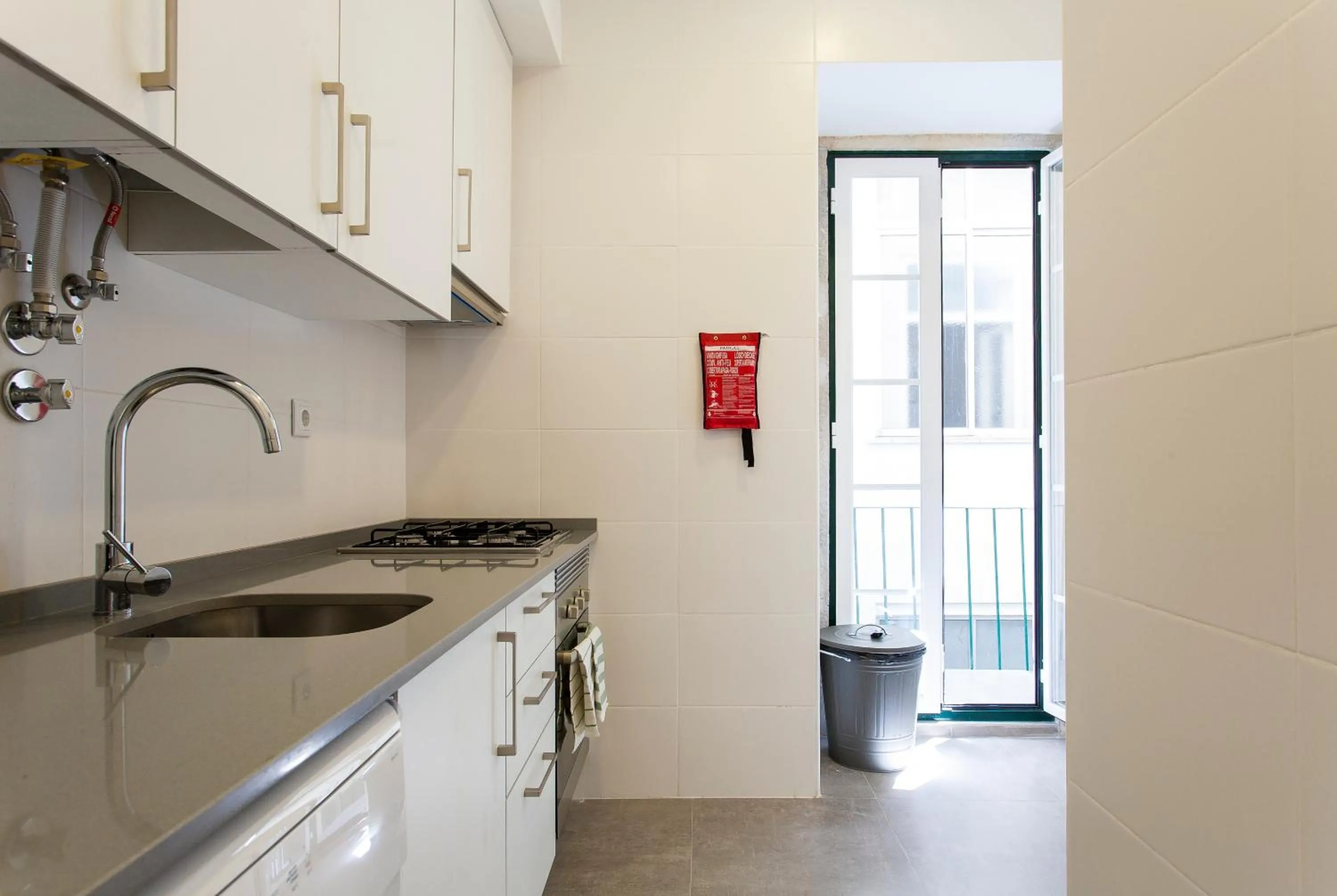 Kitchen or kitchenette in Central Downtown by Central Hill Apartments
