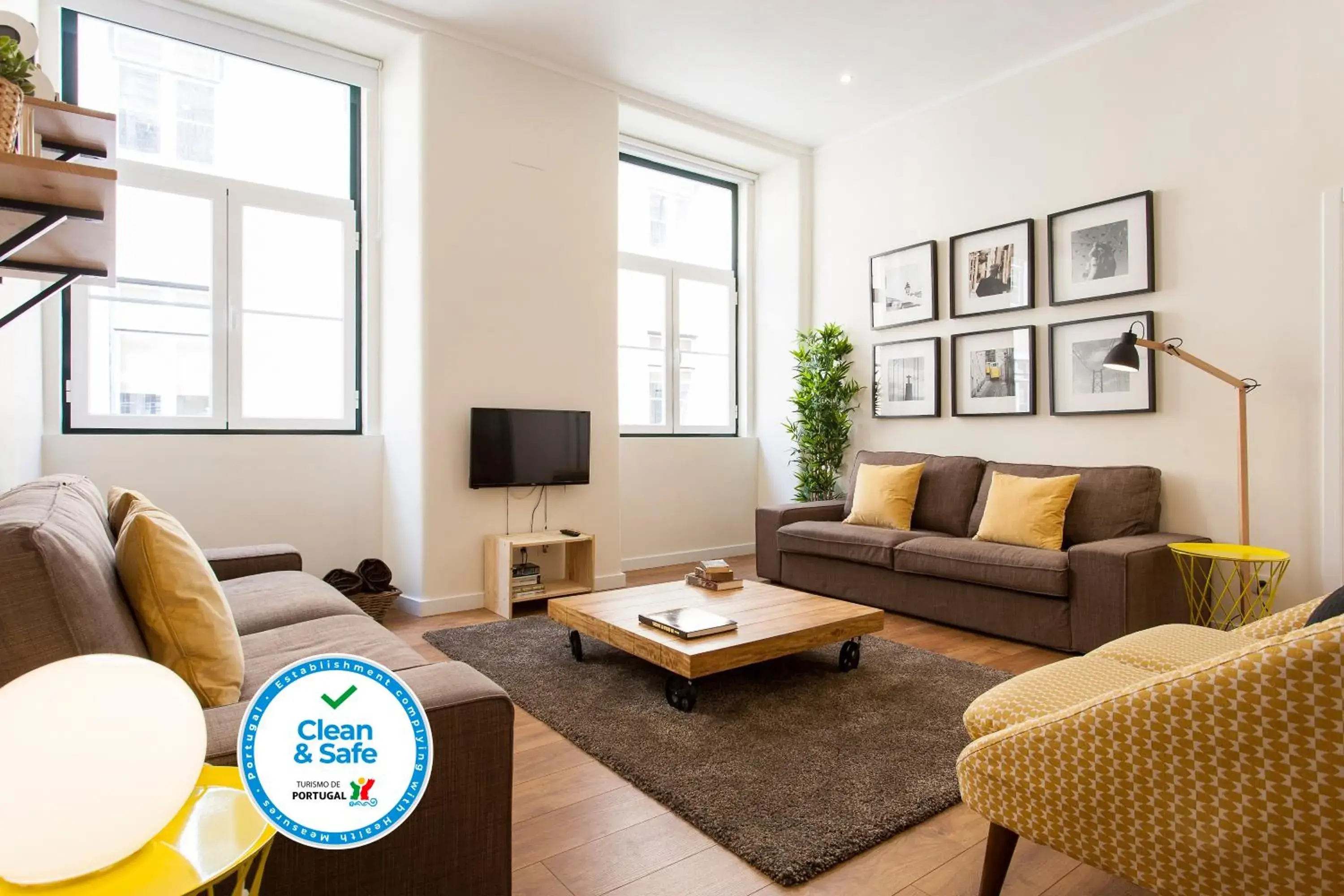 5-Bedroom Apartment - 2nd Floor in Central Downtown by Central Hill Apartments 5-Bedroom Apartment - 2nd Floor in Central Downtown by Central Hill Apartments