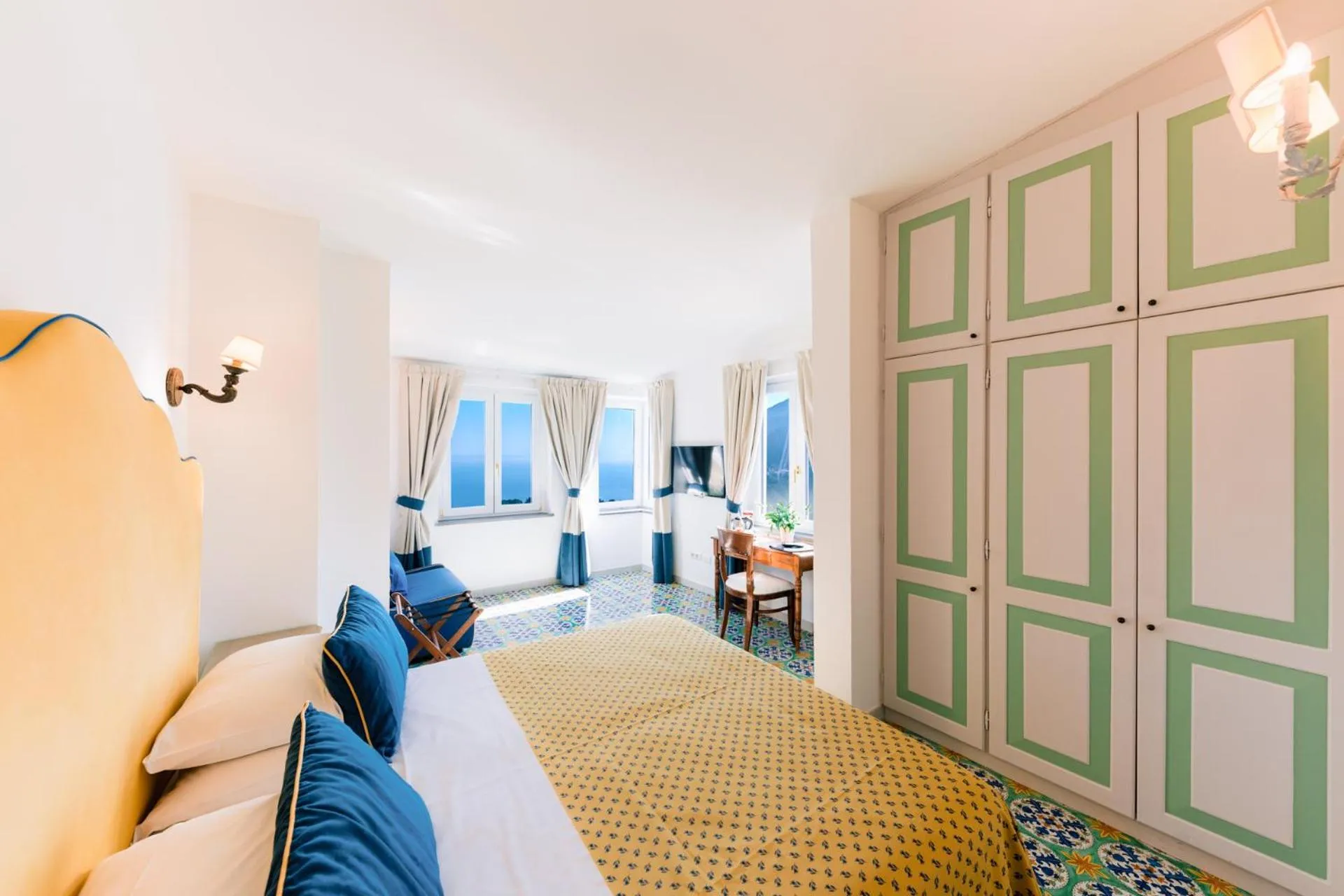 Bed in Hotel Villa Maria