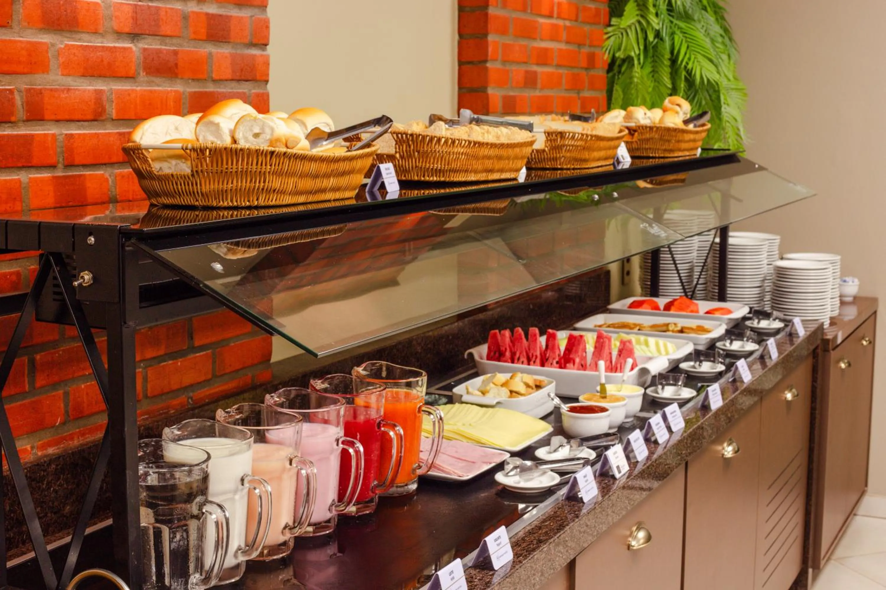 Breakfast in Rede Andrade Rio Branco