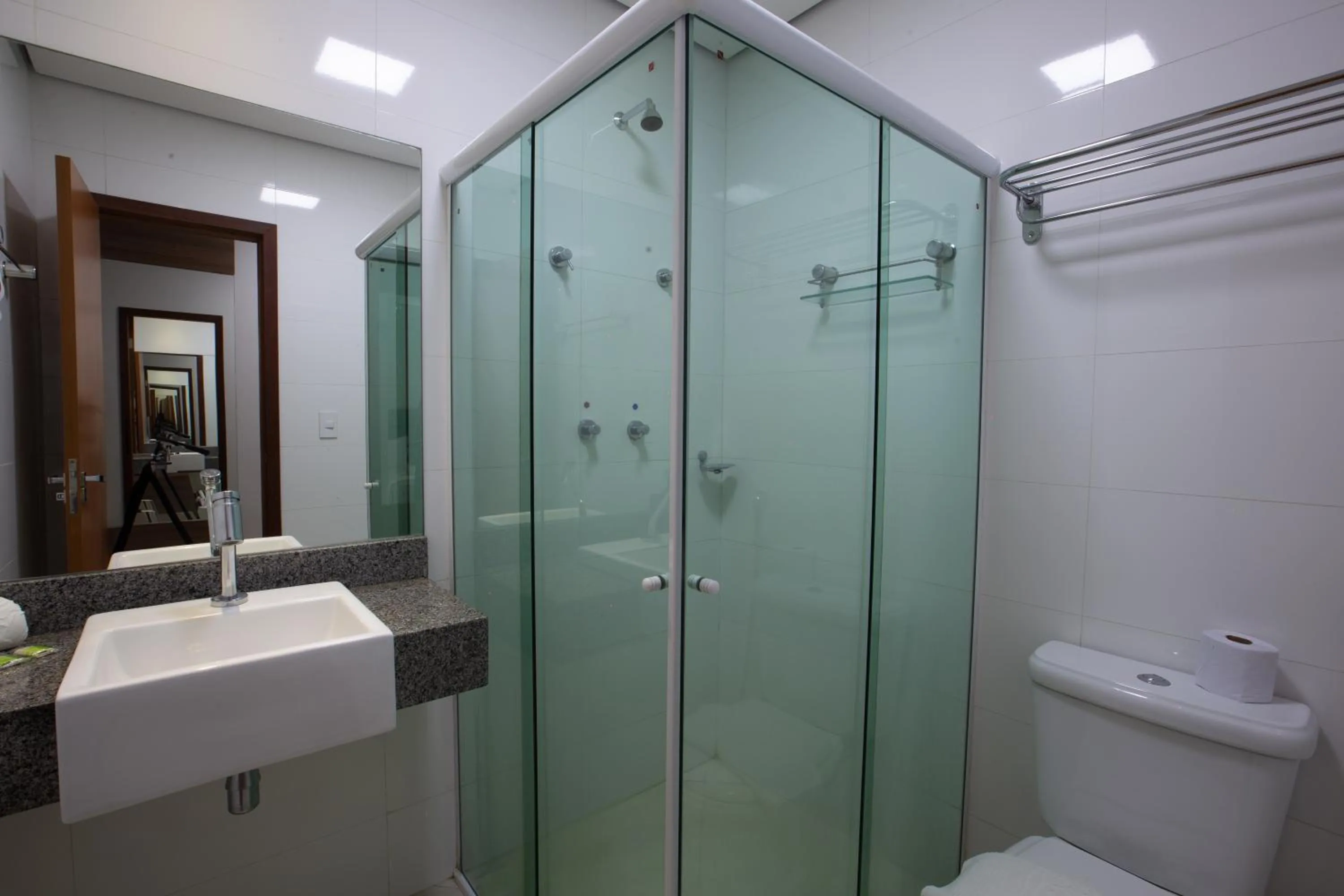 Bathroom in Rede Andrade Rio Branco