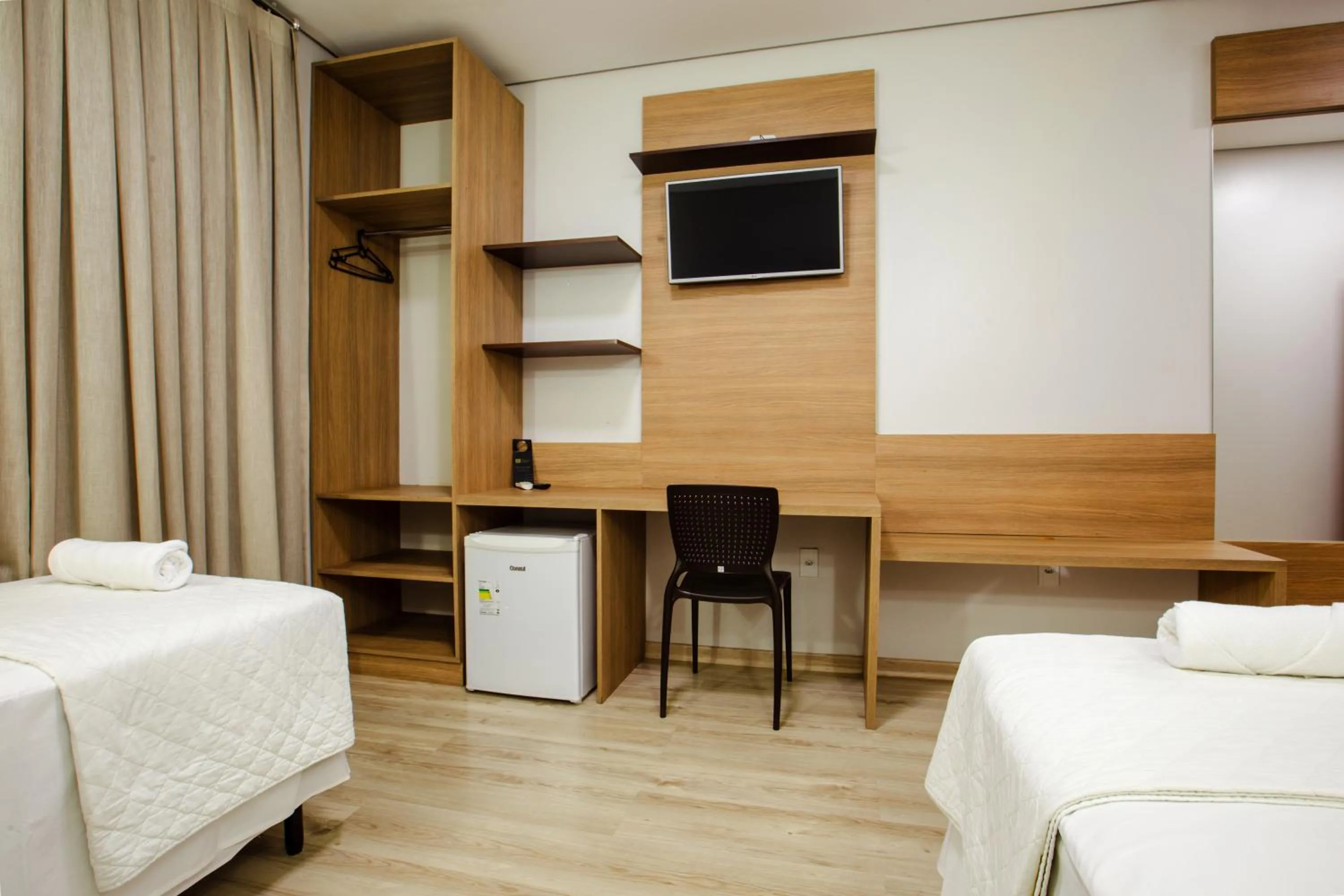 Bedroom, Bed in Rede Andrade Rio Branco