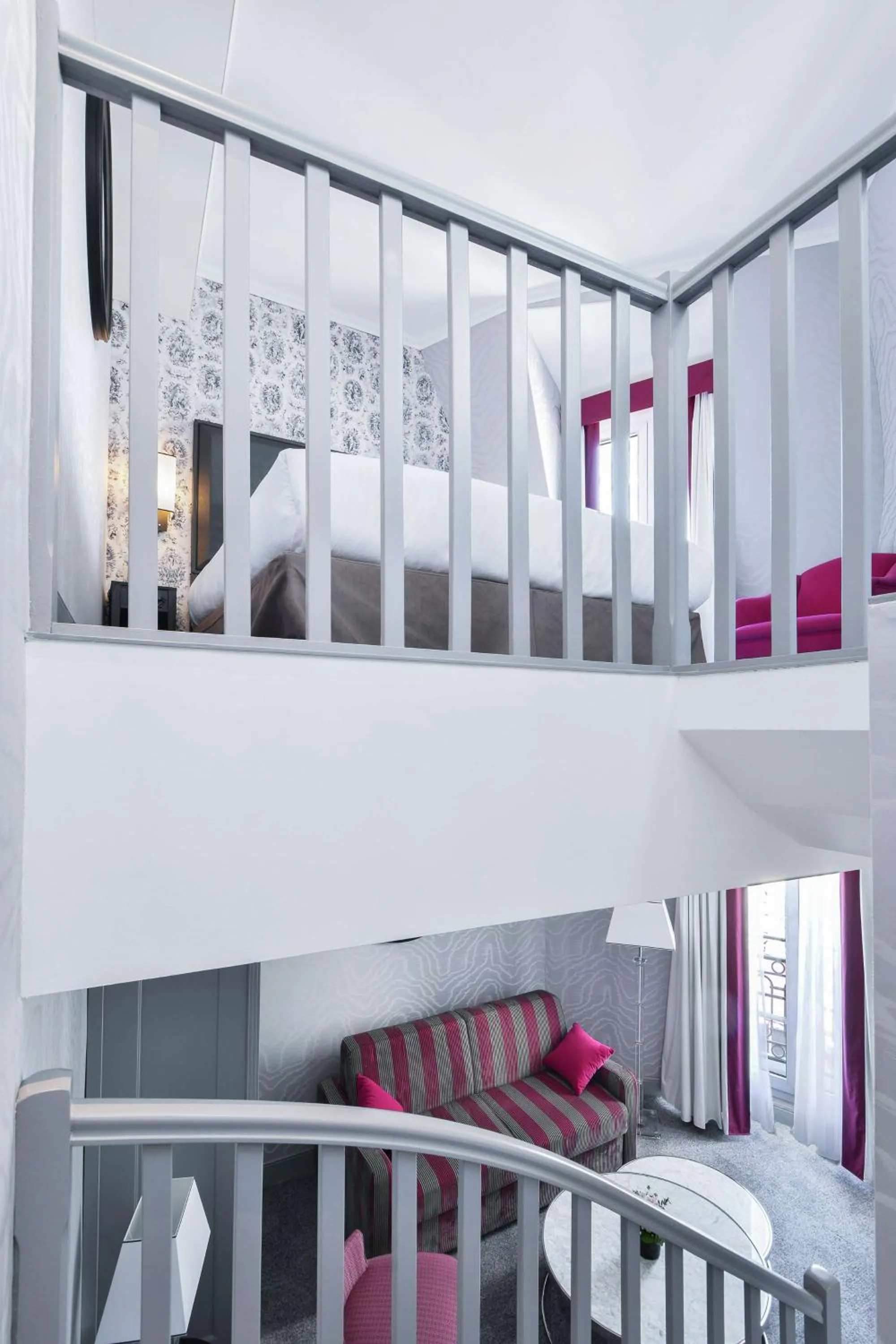 Living room, Bed in Maison Astor Paris, Curio Collection by Hilton